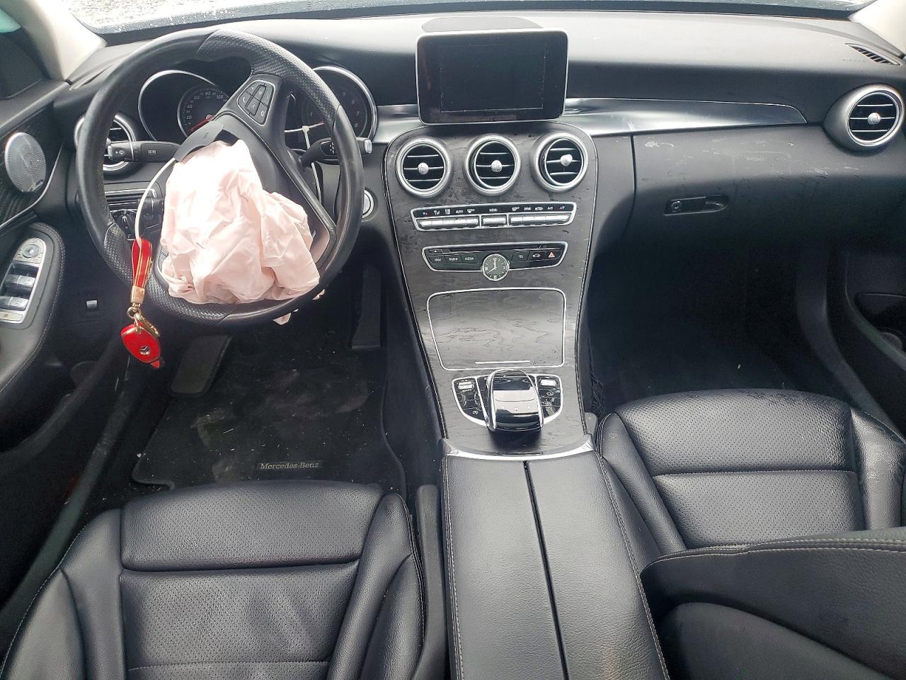 2015 Mercedes-benz C 300 4matic White vin: 55SWF4KB7FU082266