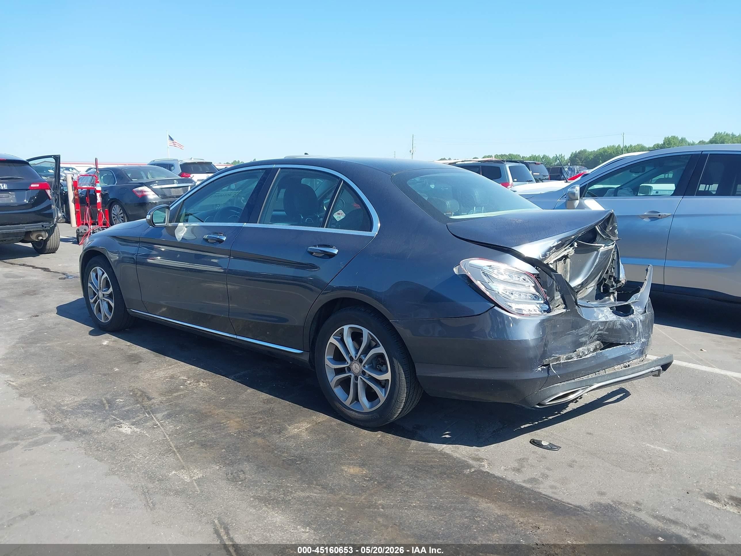 2015 Mercedes-benz C 300 4matic Navy vin: 55SWF4KB7FU084986