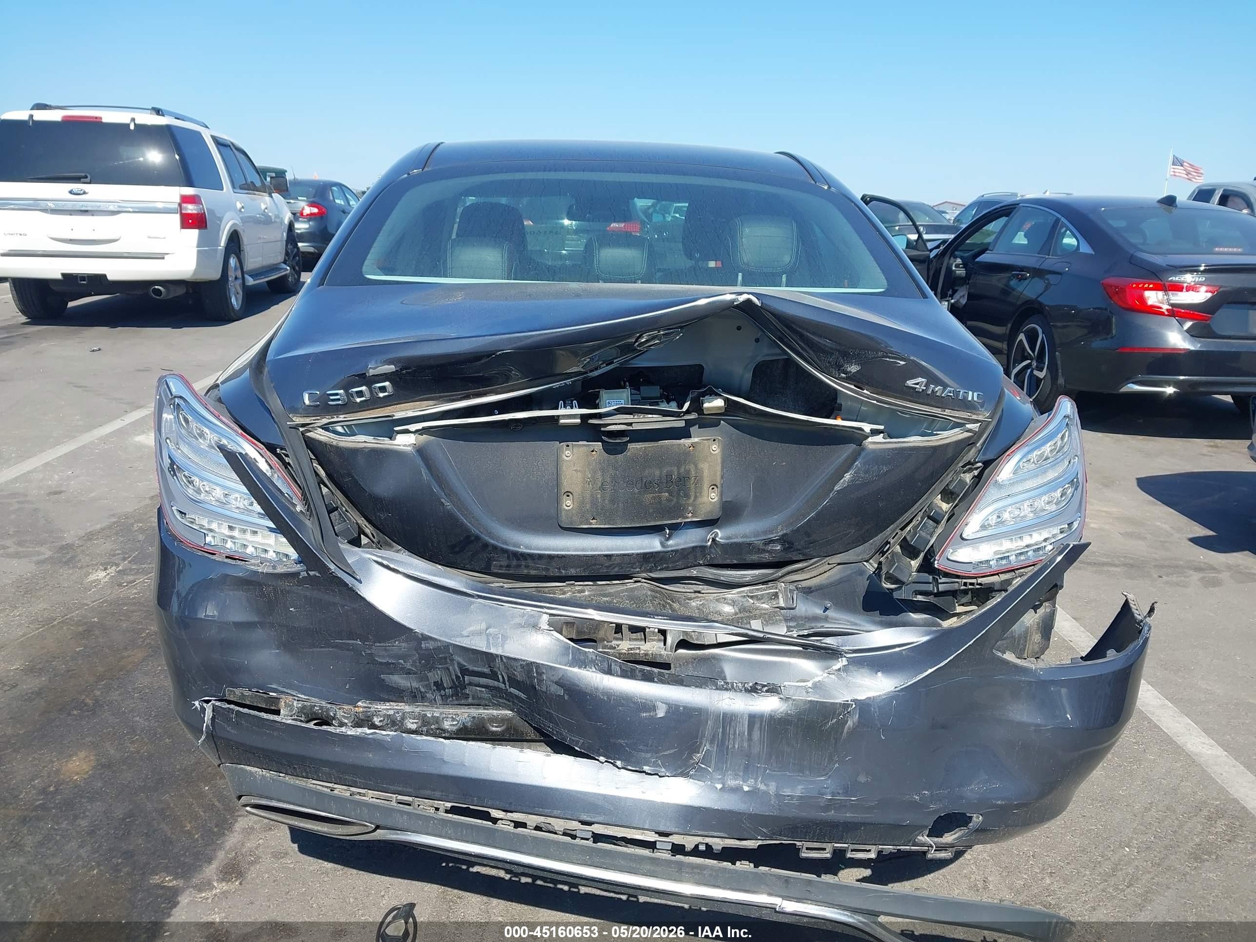 2015 Mercedes-benz C 300 4matic Navy vin: 55SWF4KB7FU084986
