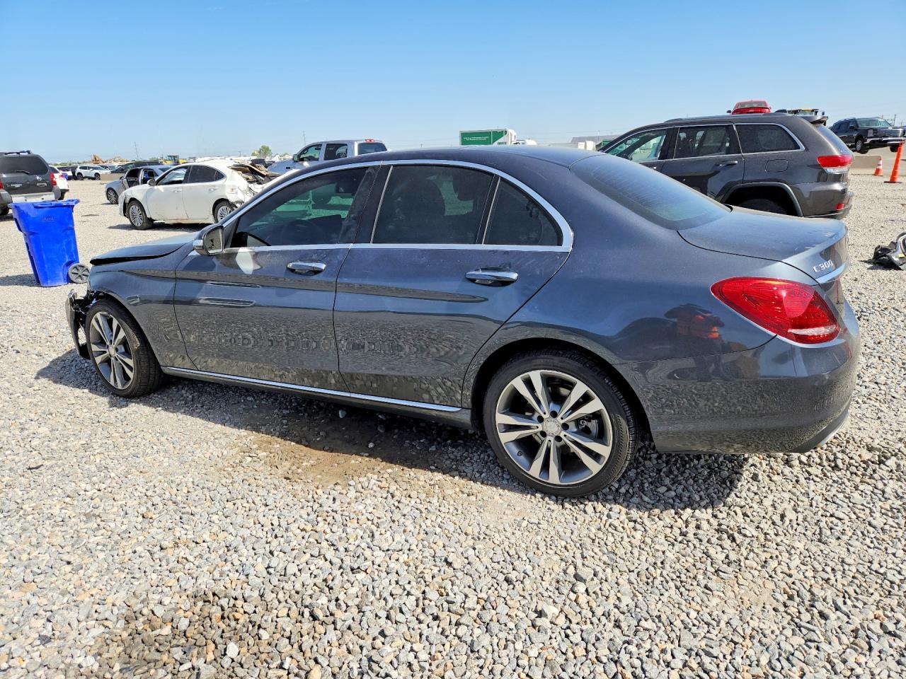 2015 Mercedes-benz C 300 4matic Charcoal vin: 55SWF4KB7FU090562
