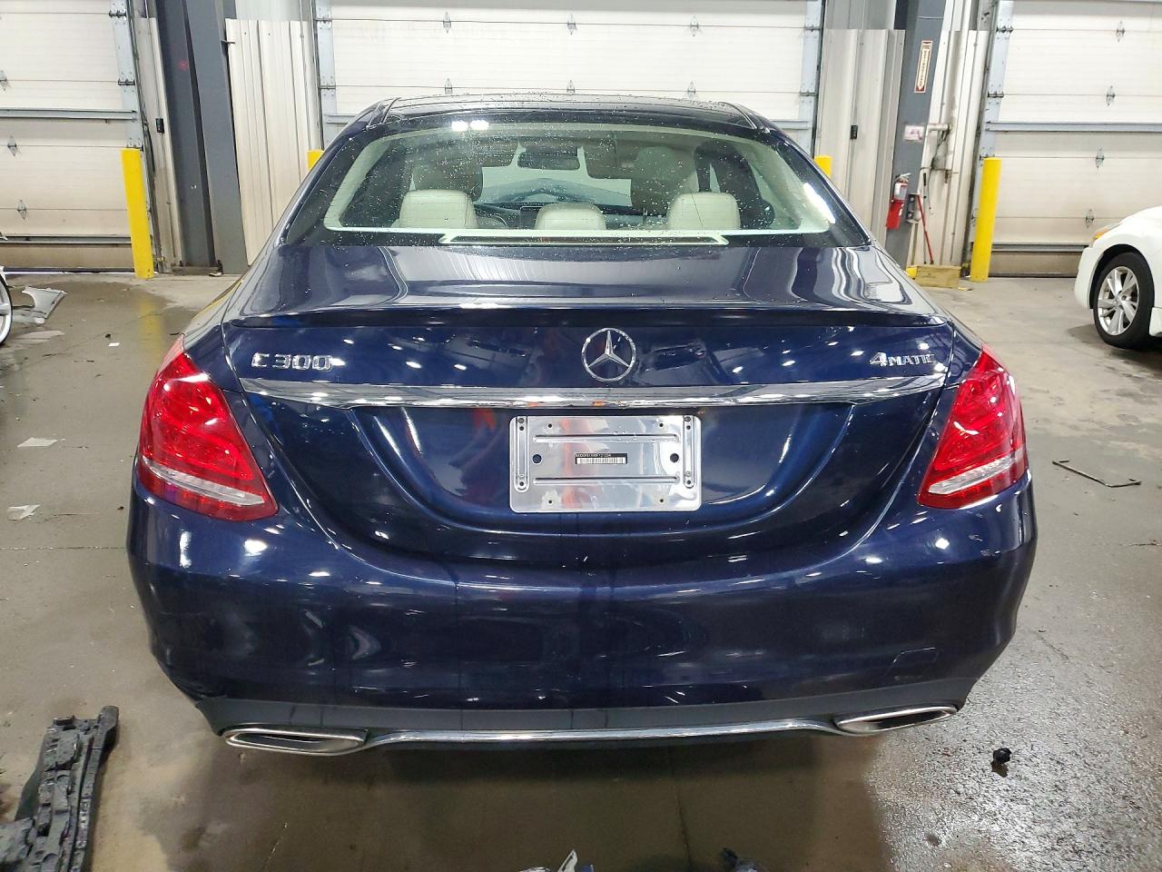 2016 Mercedes-benz C 300 4matic Blue vin: 55SWF4KB7GU105434