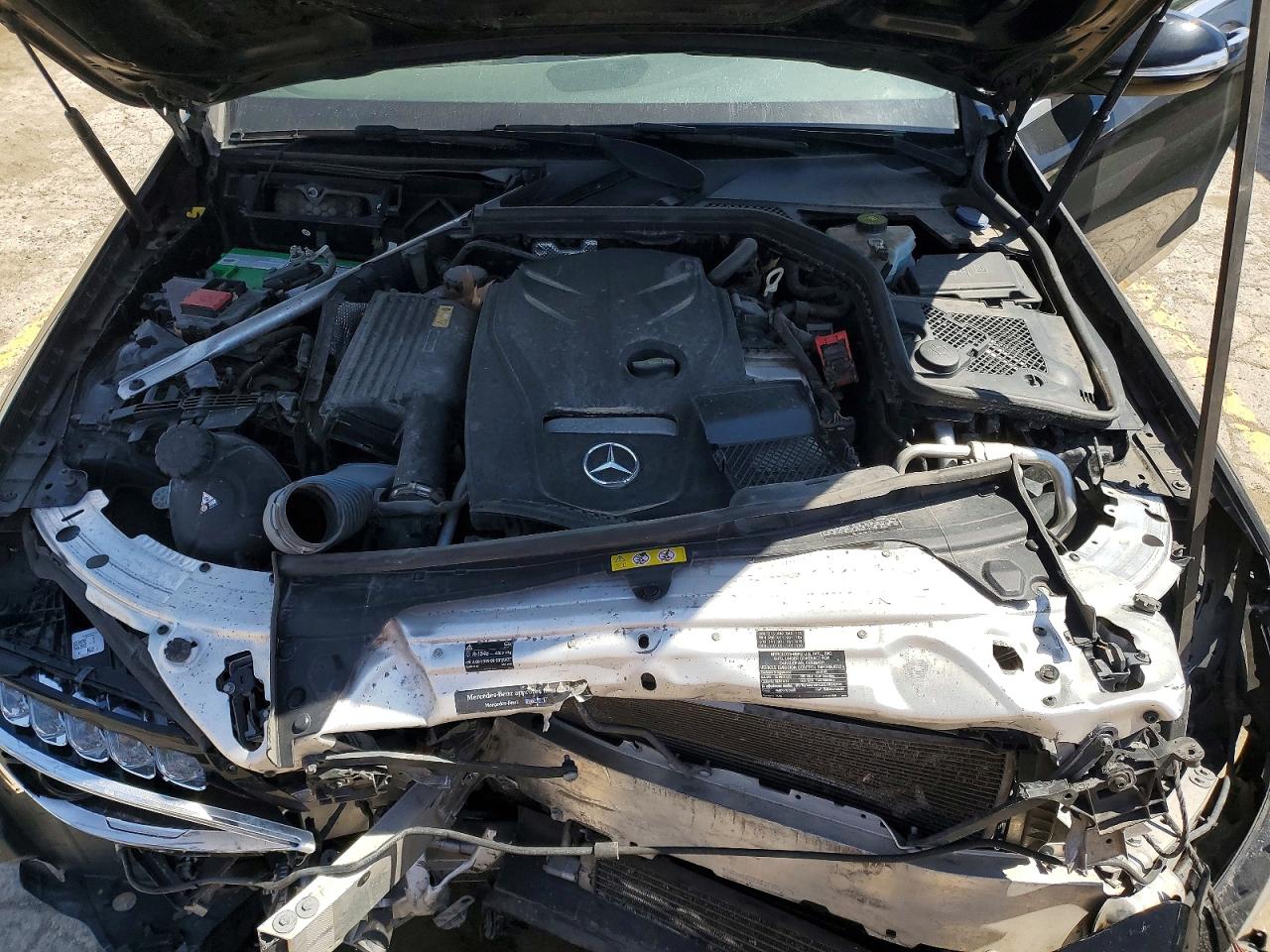 2015 Mercedes-benz C 300 4matic Black vin: 55SWF4KB8FU002070