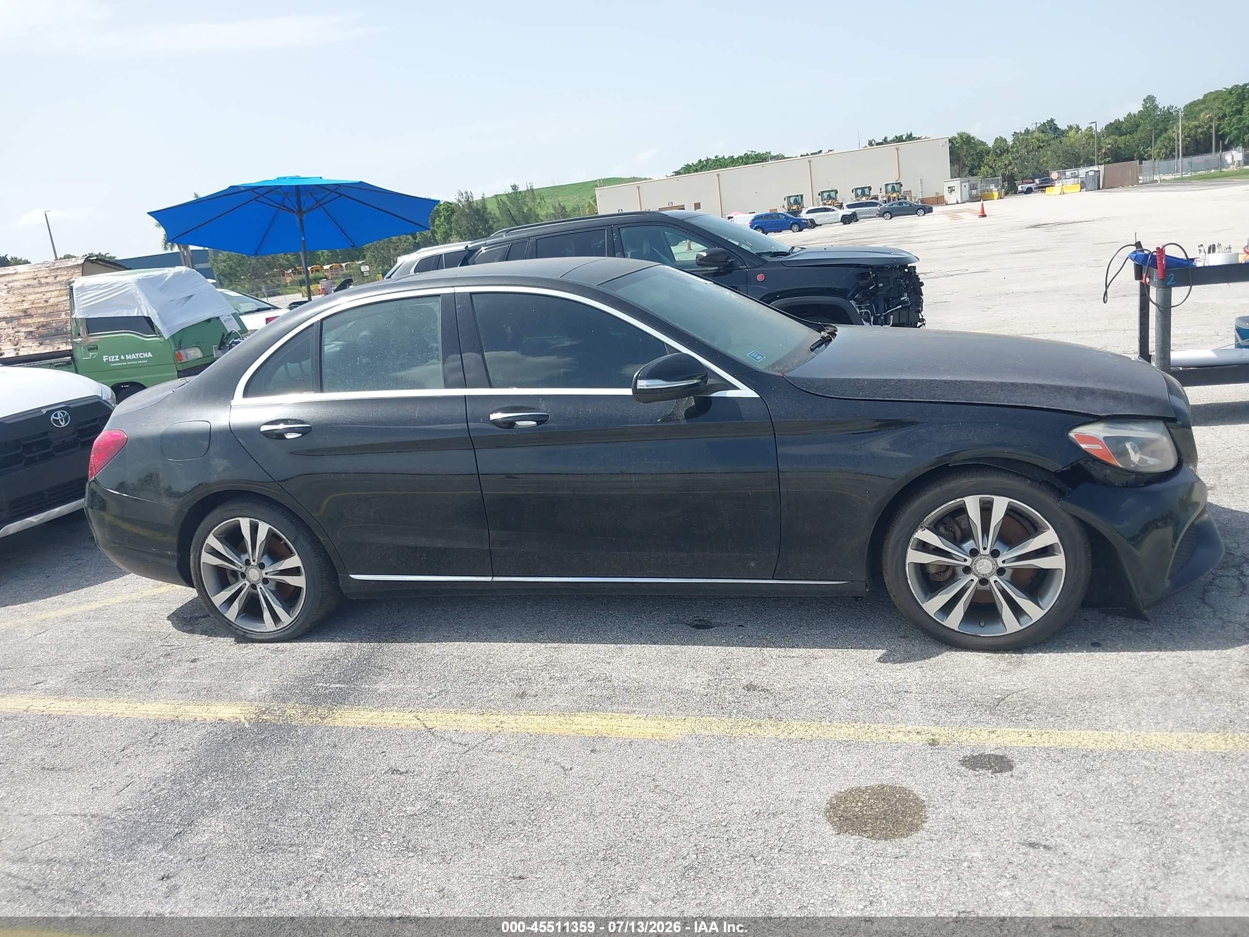 2015 Mercedes-benz C 300 4matic Black vin: 55SWF4KB8FU007253