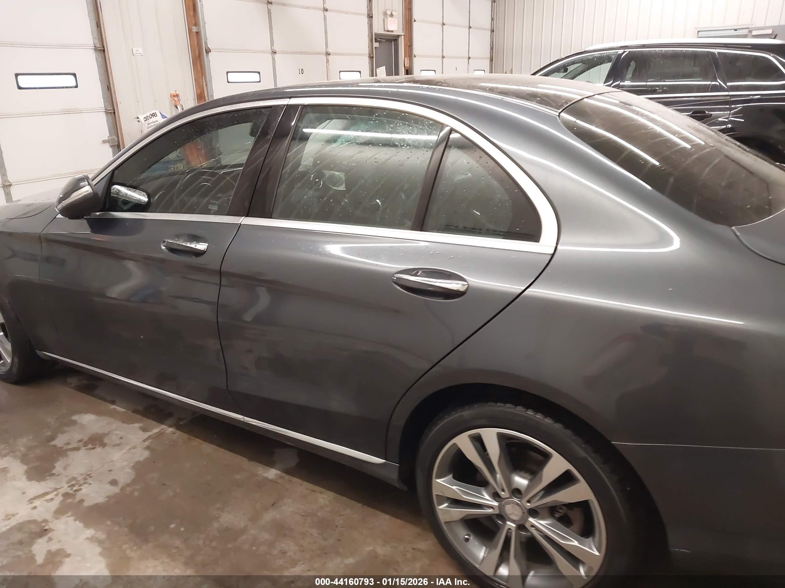 2015 Mercedes-benz C 300 4matic Gray vin: 55SWF4KB8FU009052