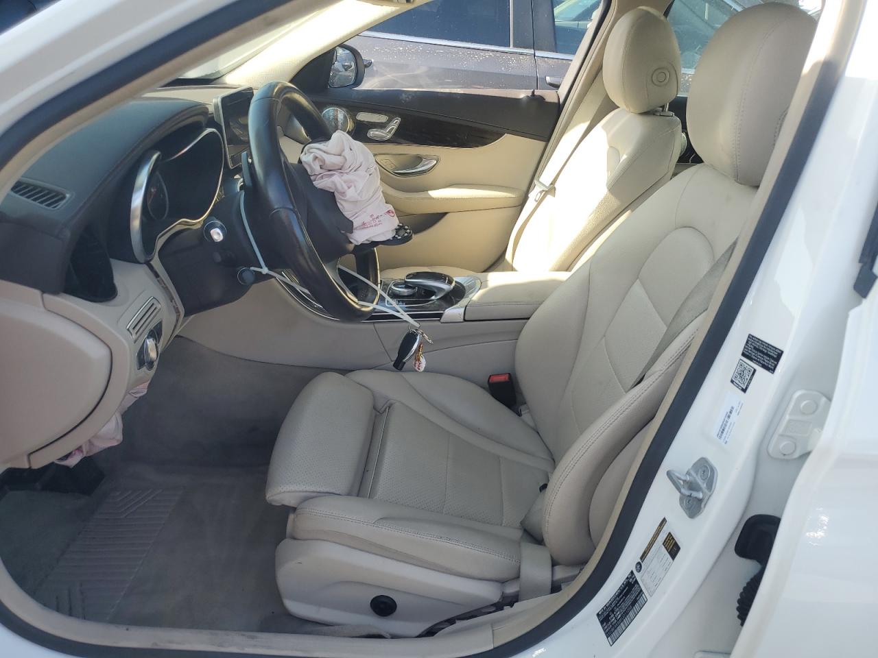 2015 Mercedes-benz C 300 4matic Белый vin: 55SWF4KB8FU011058 Damage: Airbag - Front Left, Deployed, Replacement Required
