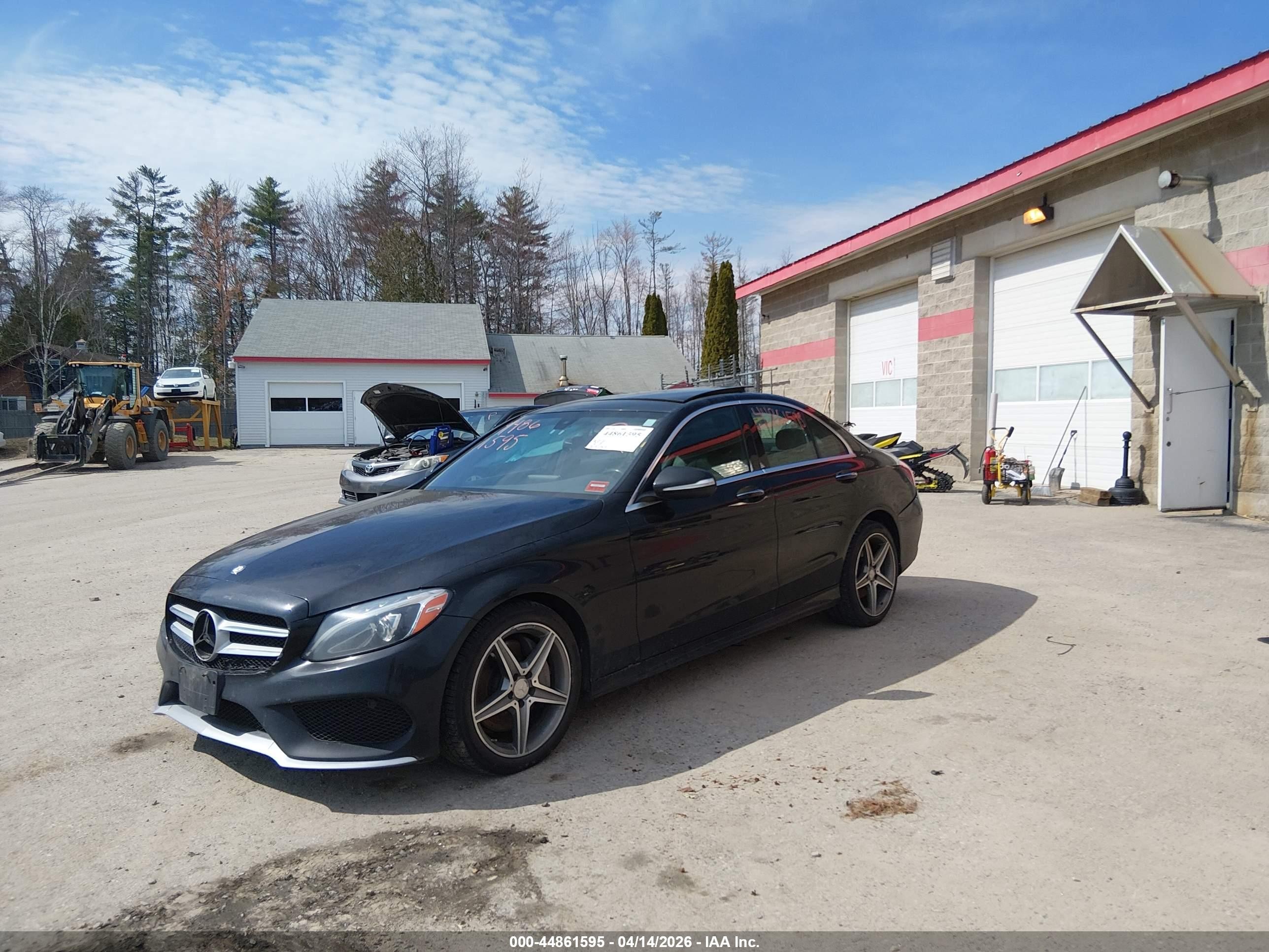 2015 Mercedes-benz C 300 Sport 4matic Black vin: 55SWF4KB8FU020794