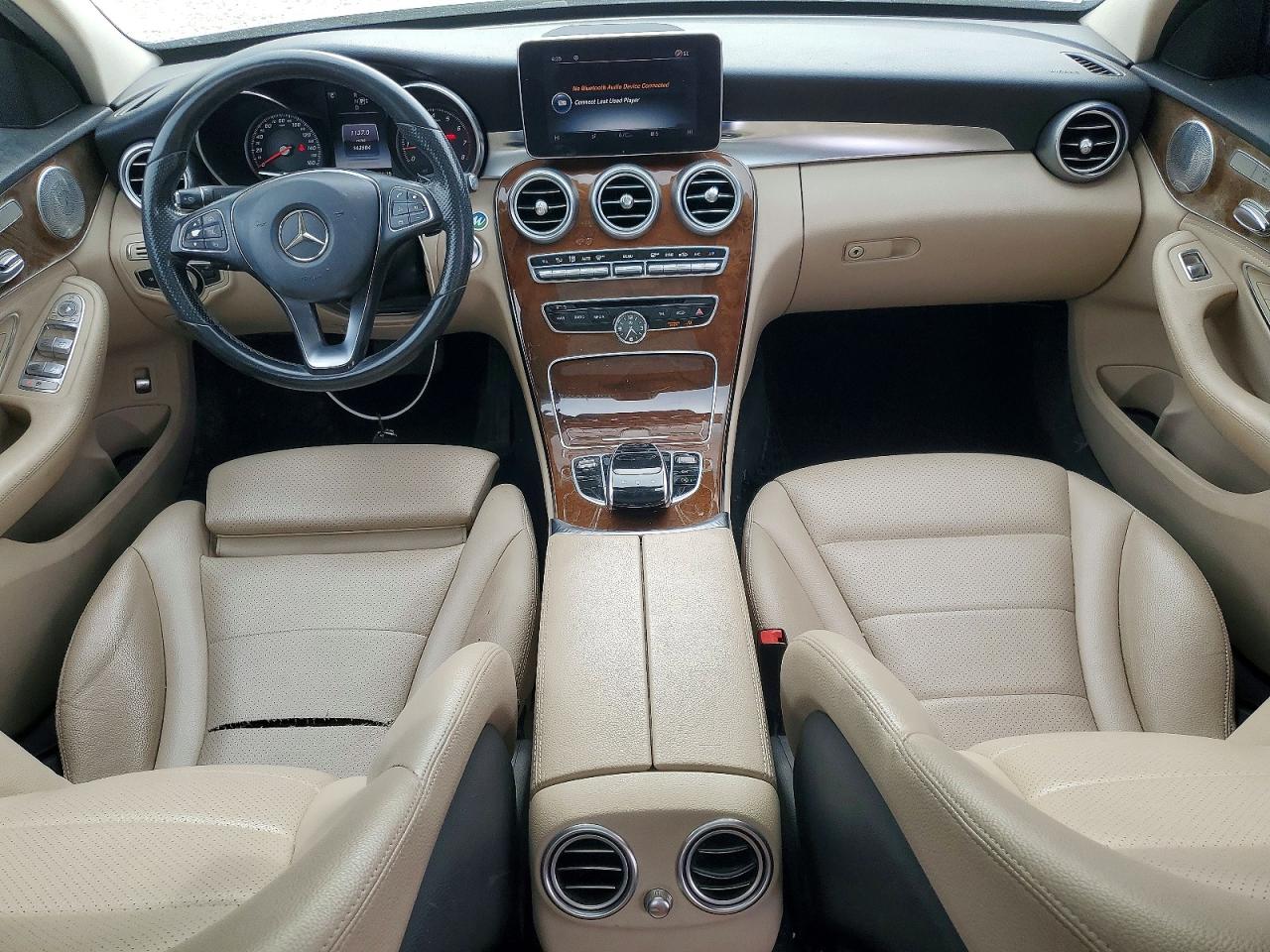 2015 Mercedes-benz C 300 4matic White vin: 55SWF4KB8FU023064