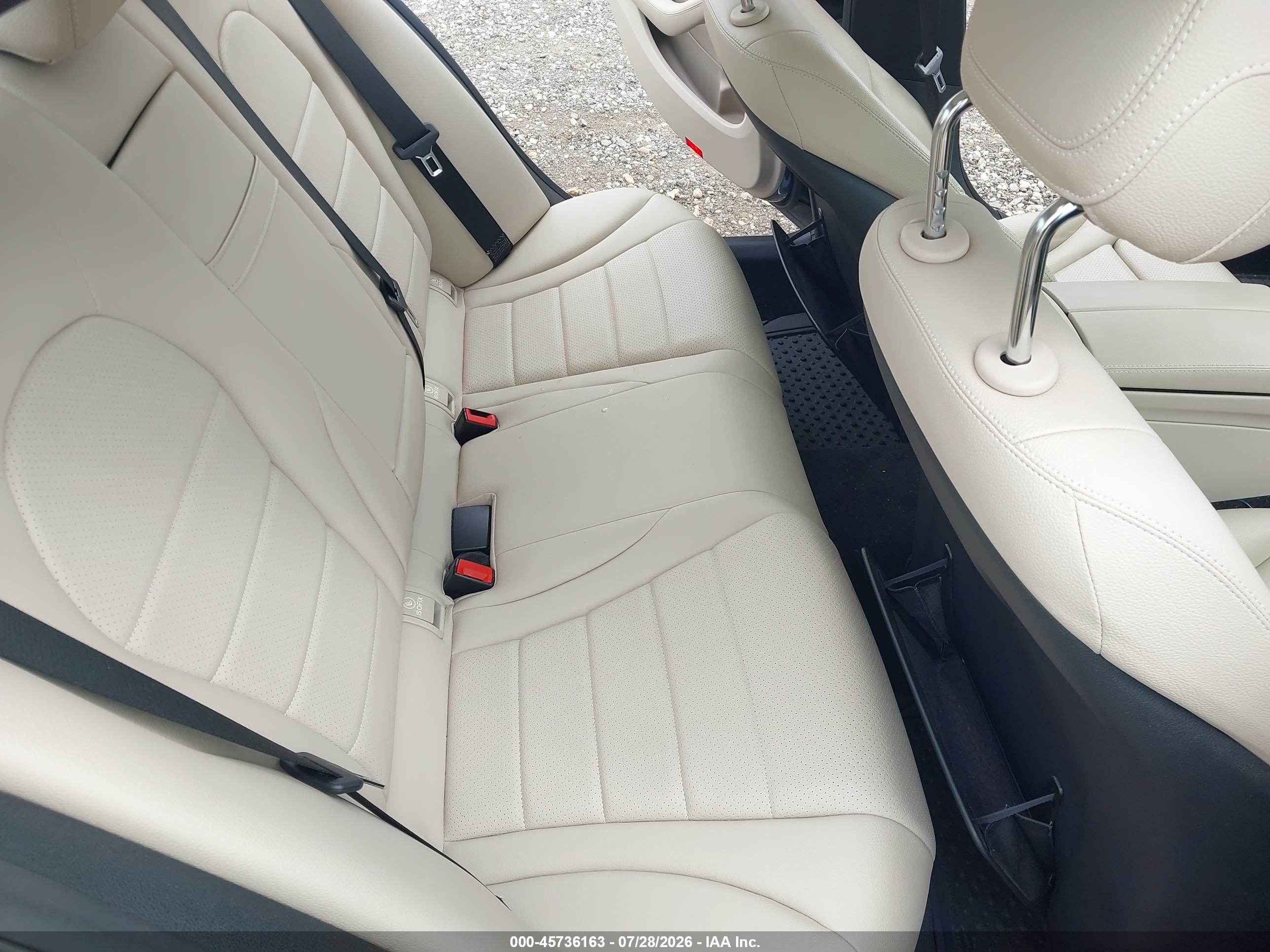 2015 Mercedes-benz C 300 4matic Gray vin: 55SWF4KB8FU027700