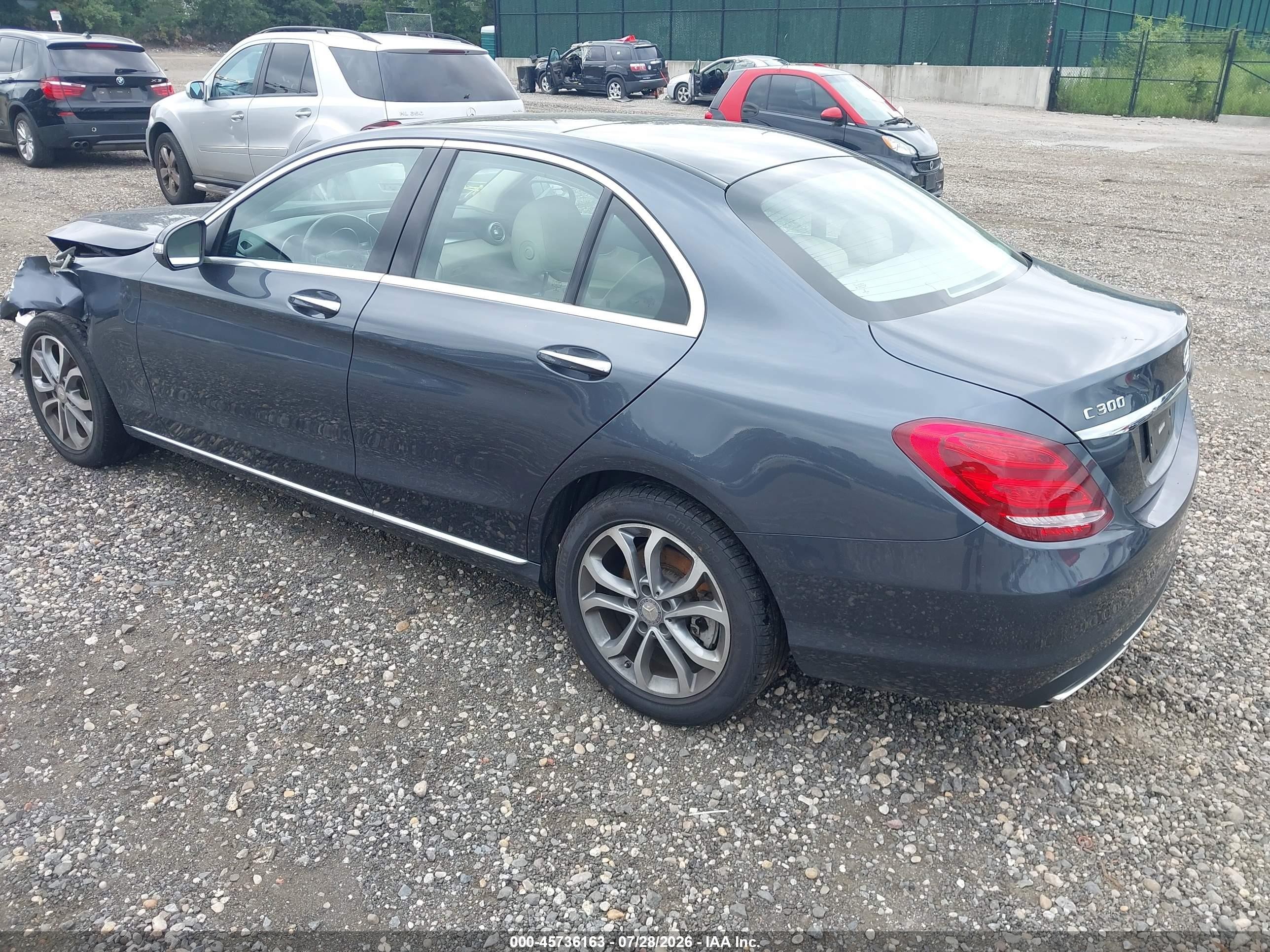 2015 Mercedes-benz C 300 4matic Gray vin: 55SWF4KB8FU027700