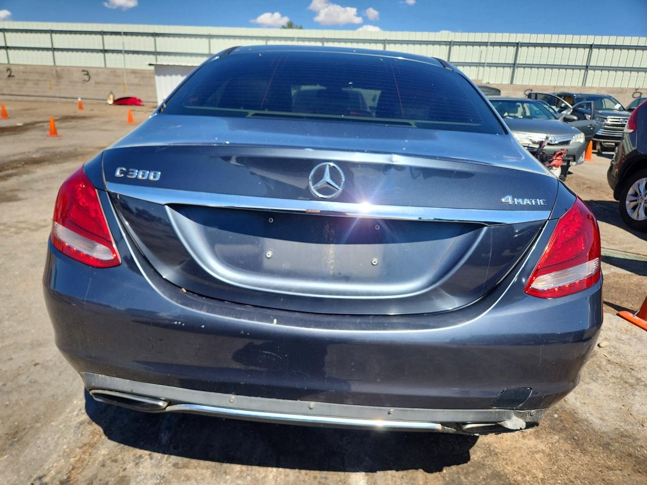 2015 Mercedes-benz C 300 4matic Charcoal vin: 55SWF4KB8FU038101