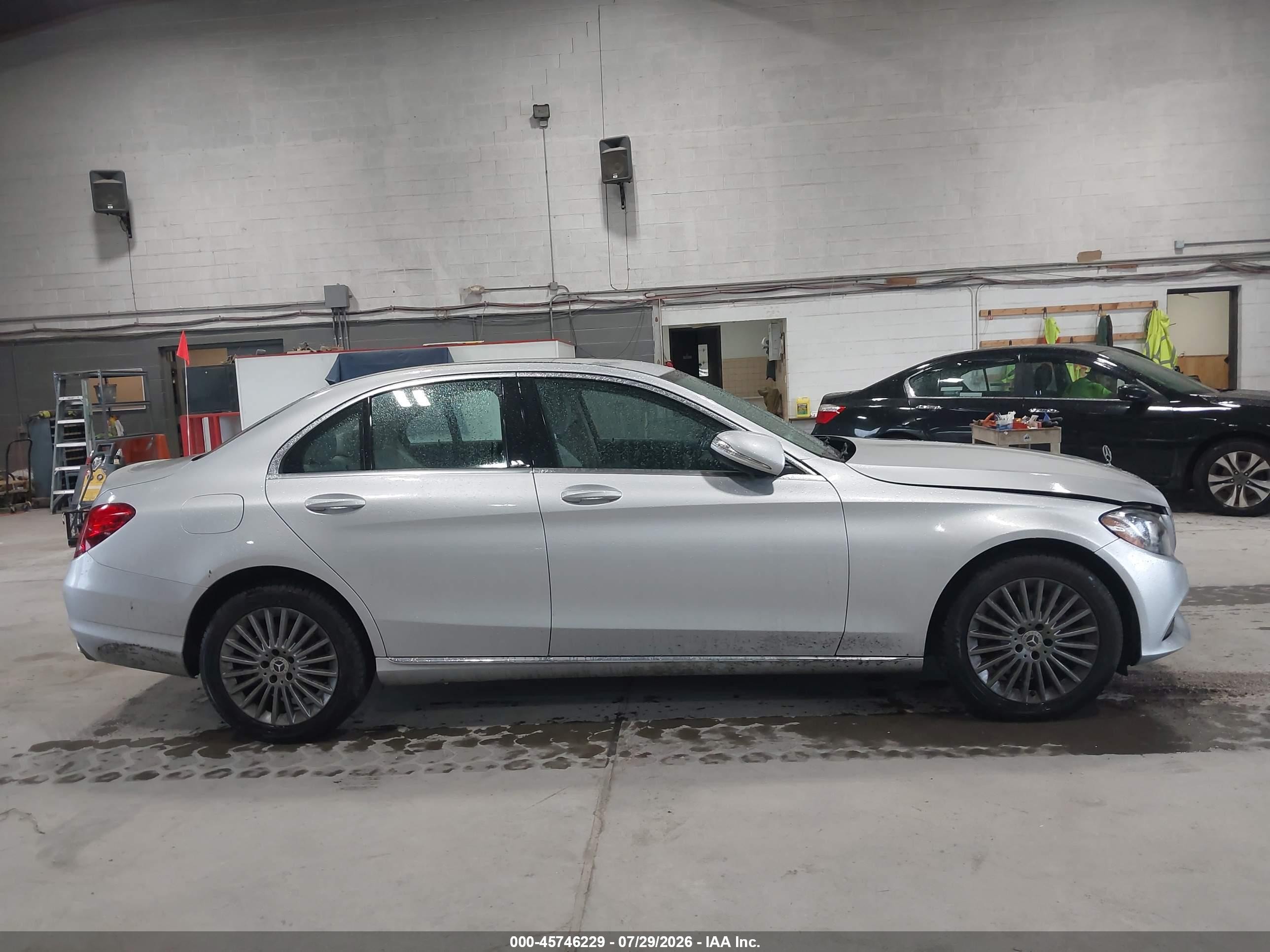 2015 Mercedes-benz C 300 Luxury 4matic Gray vin: 55SWF4KB8FU039782