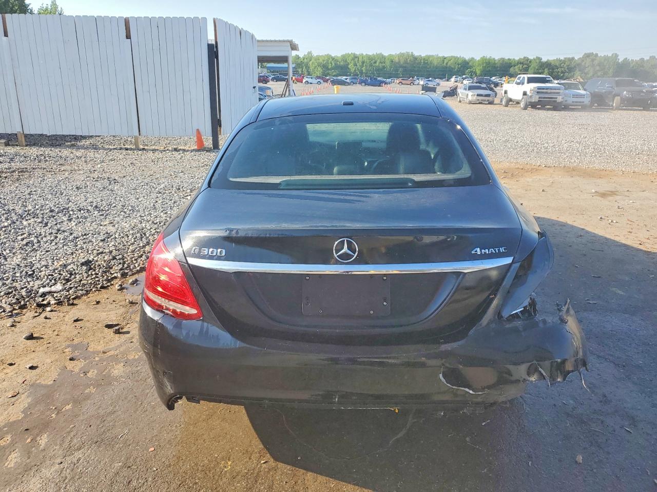 2015 Mercedes-benz C 300 4matic Black vin: 55SWF4KB8FU042911