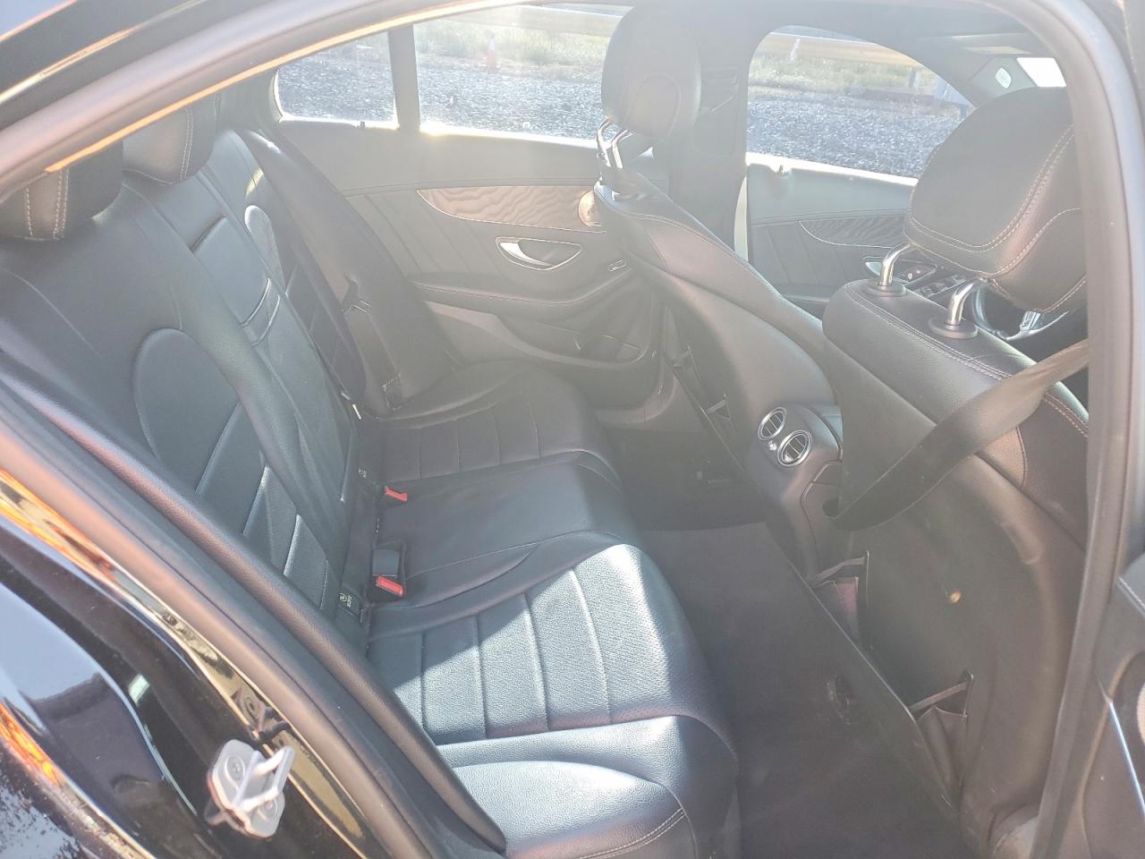 2015 Mercedes-benz C 300 4matic Black vin: 55SWF4KB8FU042911
