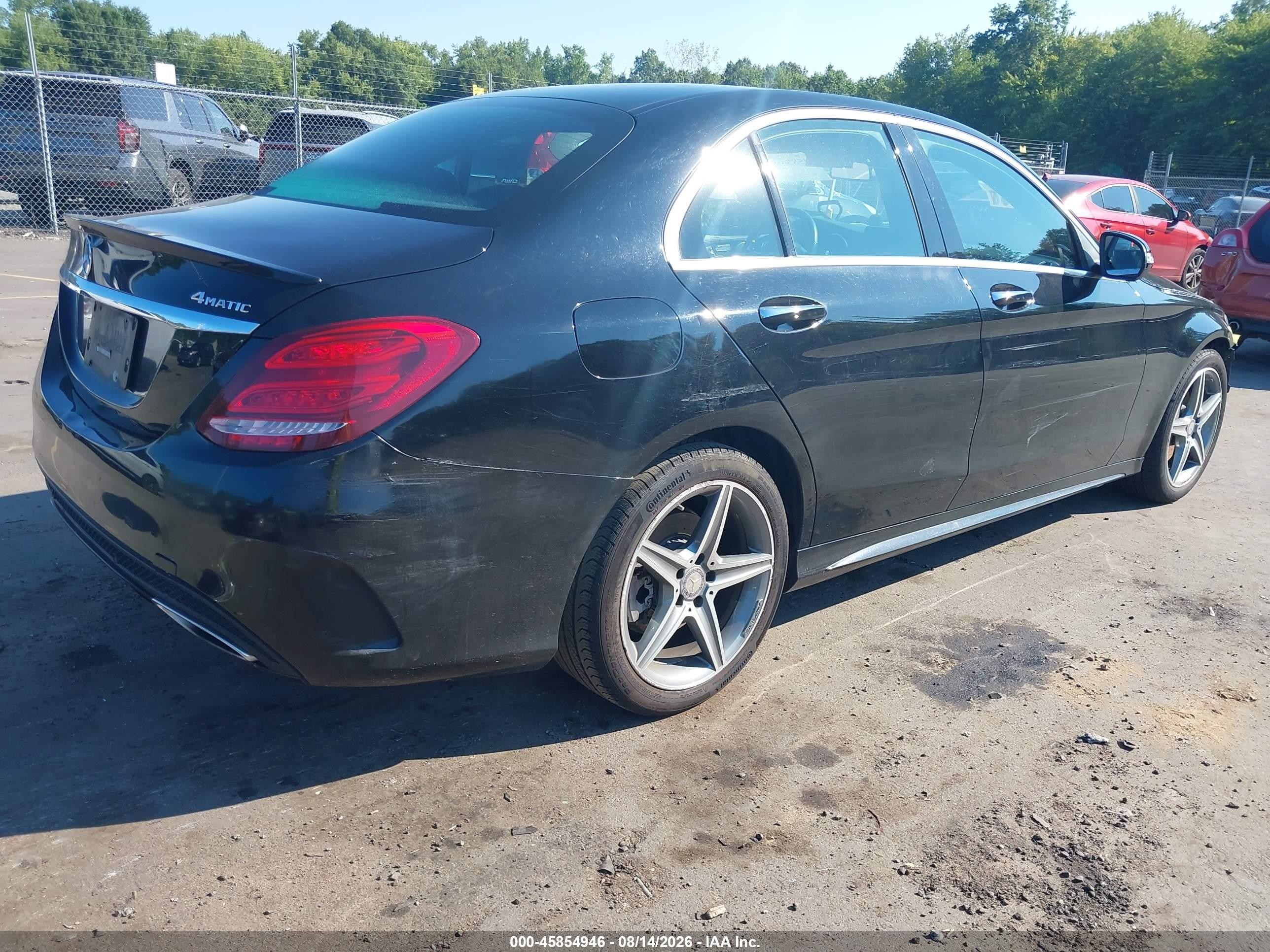 2015 Mercedes-benz C 300 Sport 4matic Black vin: 55SWF4KB8FU051088