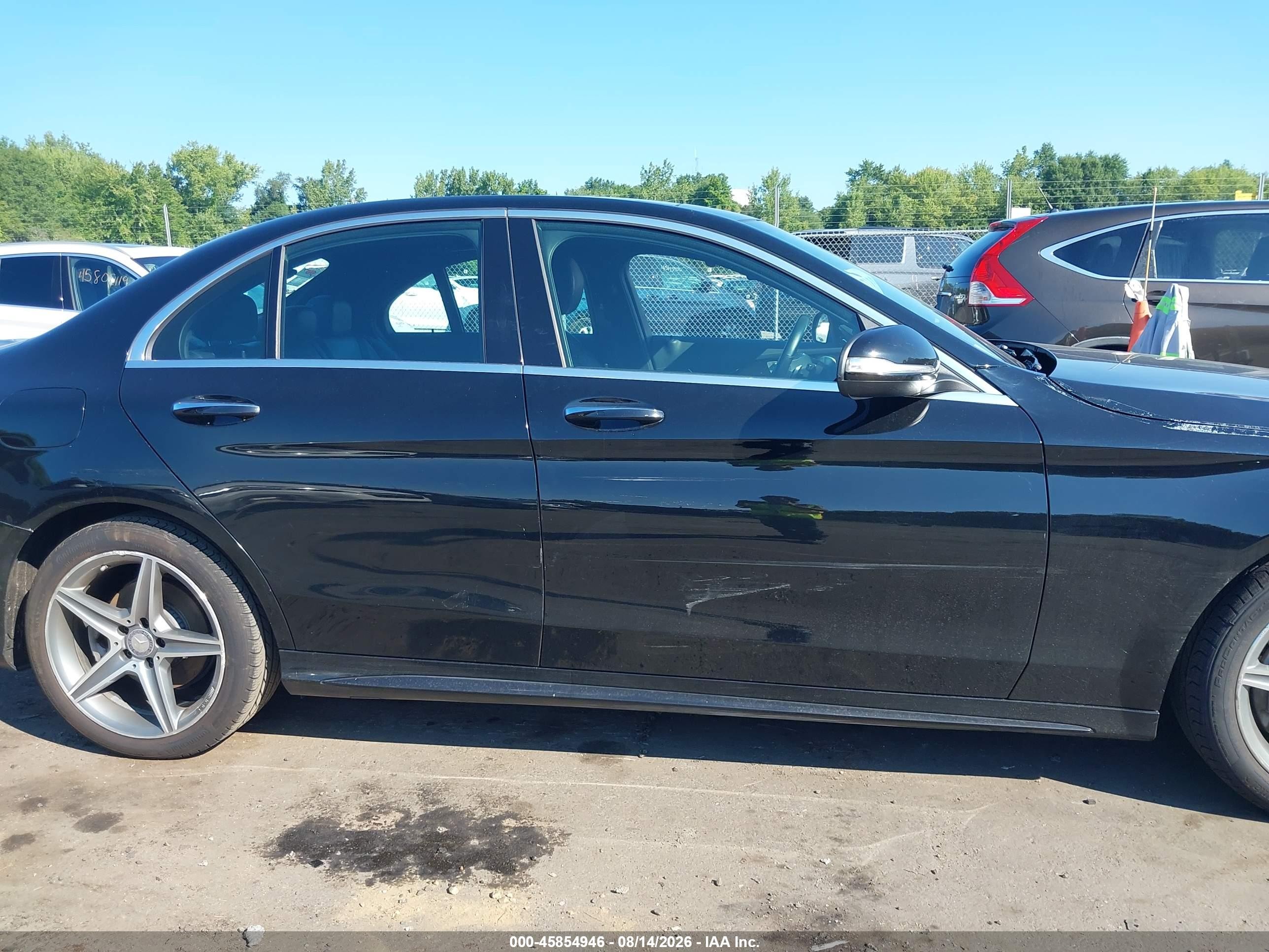 2015 Mercedes-benz C 300 Sport 4matic Black vin: 55SWF4KB8FU051088