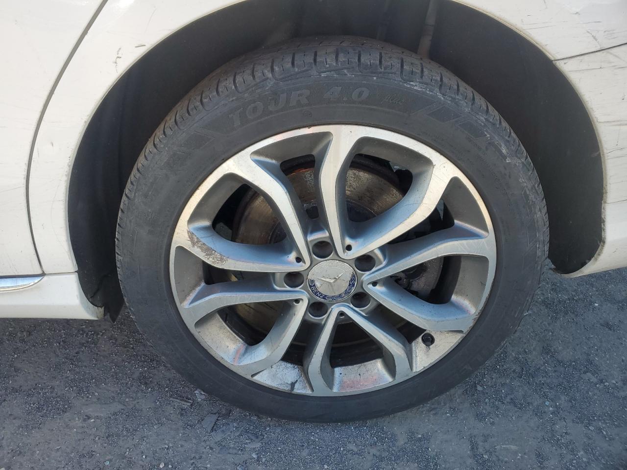 2015 Mercedes-benz C 300 4matic White vin: 55SWF4KB8FU058235 Damage: Left Rear Wheel, Curb Rash, 6 To 7 Inches