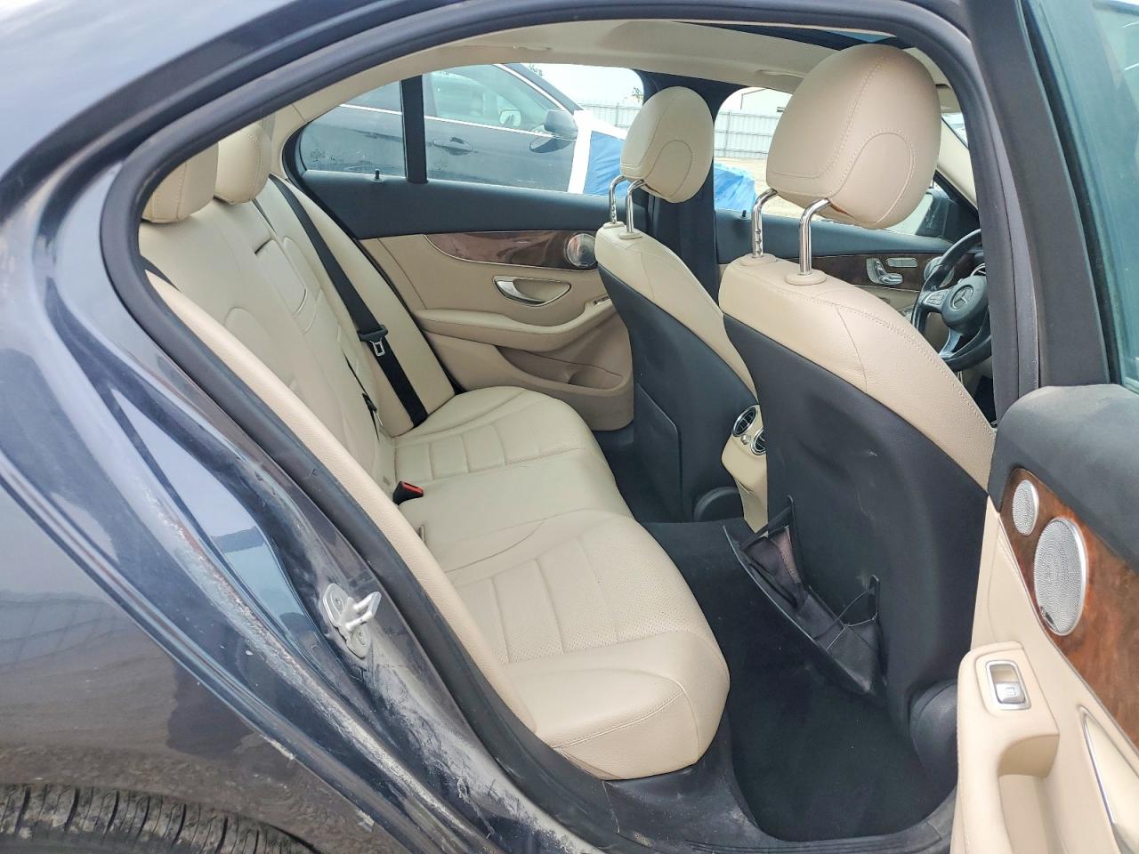 2015 Mercedes-benz C 300 4matic Charcoal vin: 55SWF4KB8FU061345