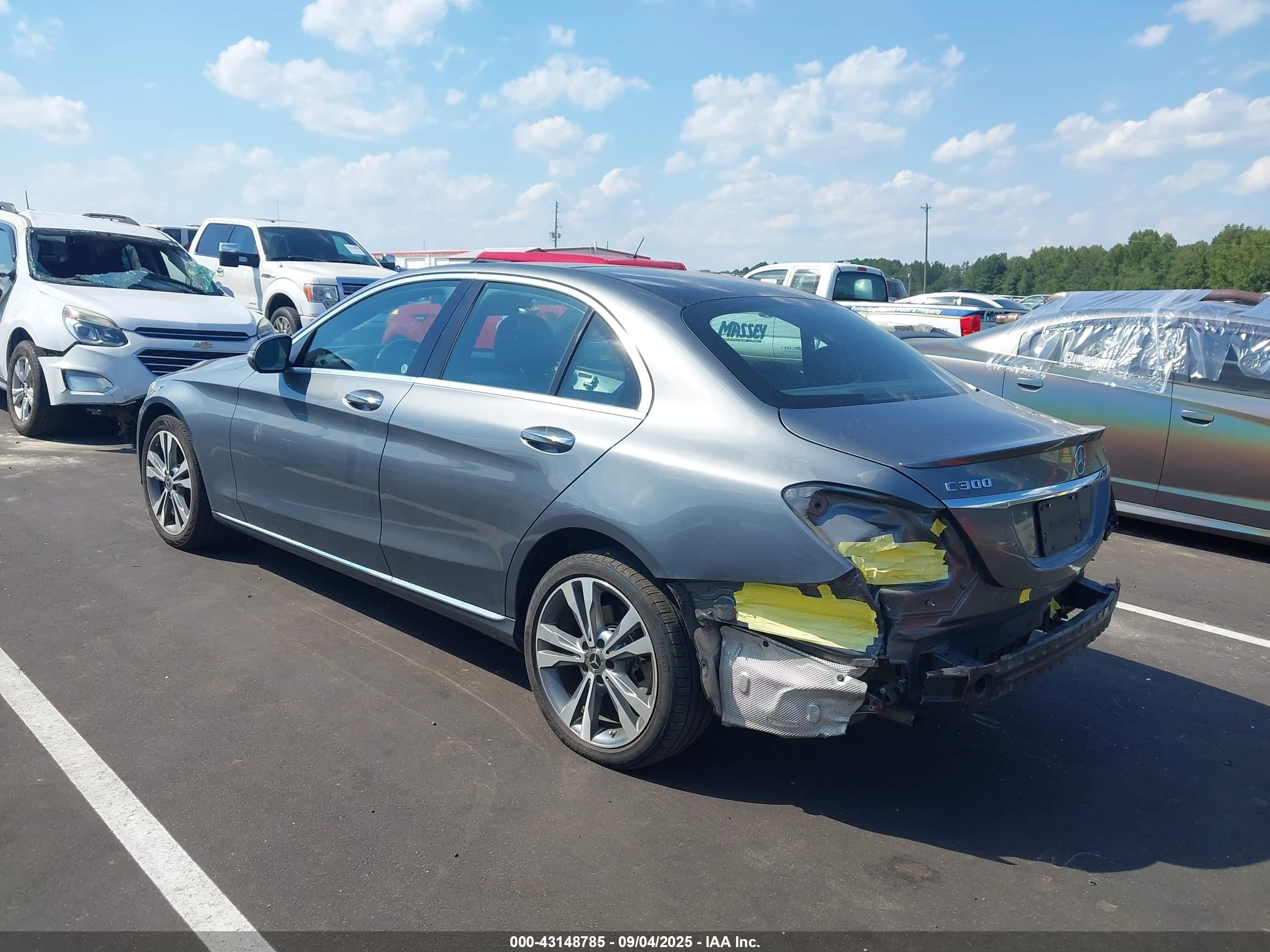 2018 Mercedes-benz C 300 4matic Silver vin: 55SWF4KB8JU280931