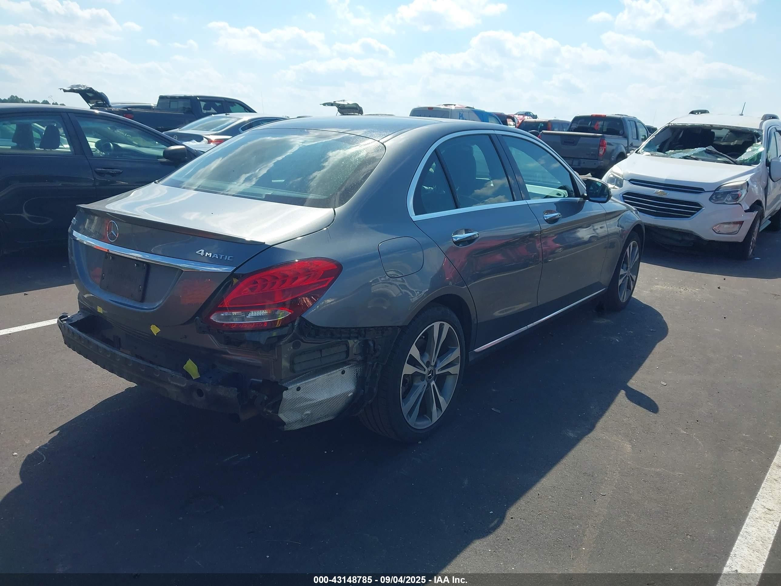 2018 Mercedes-benz C 300 4matic Silver vin: 55SWF4KB8JU280931