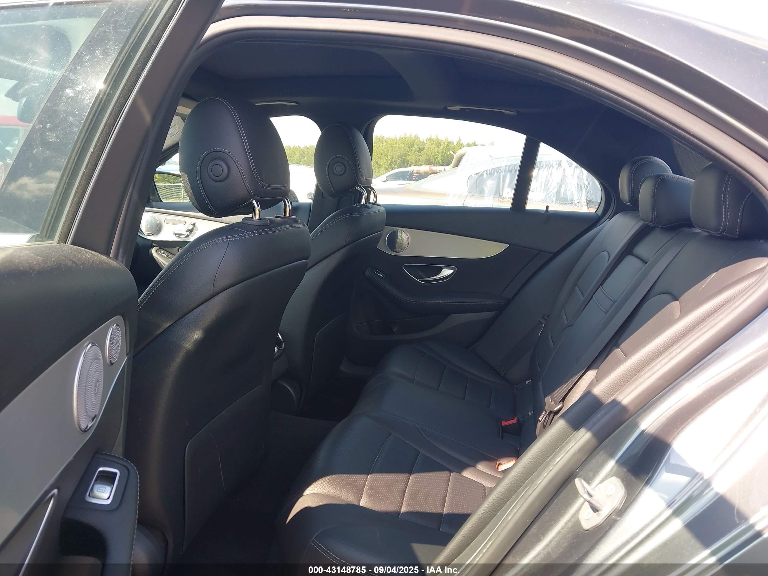 2018 Mercedes-benz C 300 4matic Silver vin: 55SWF4KB8JU280931