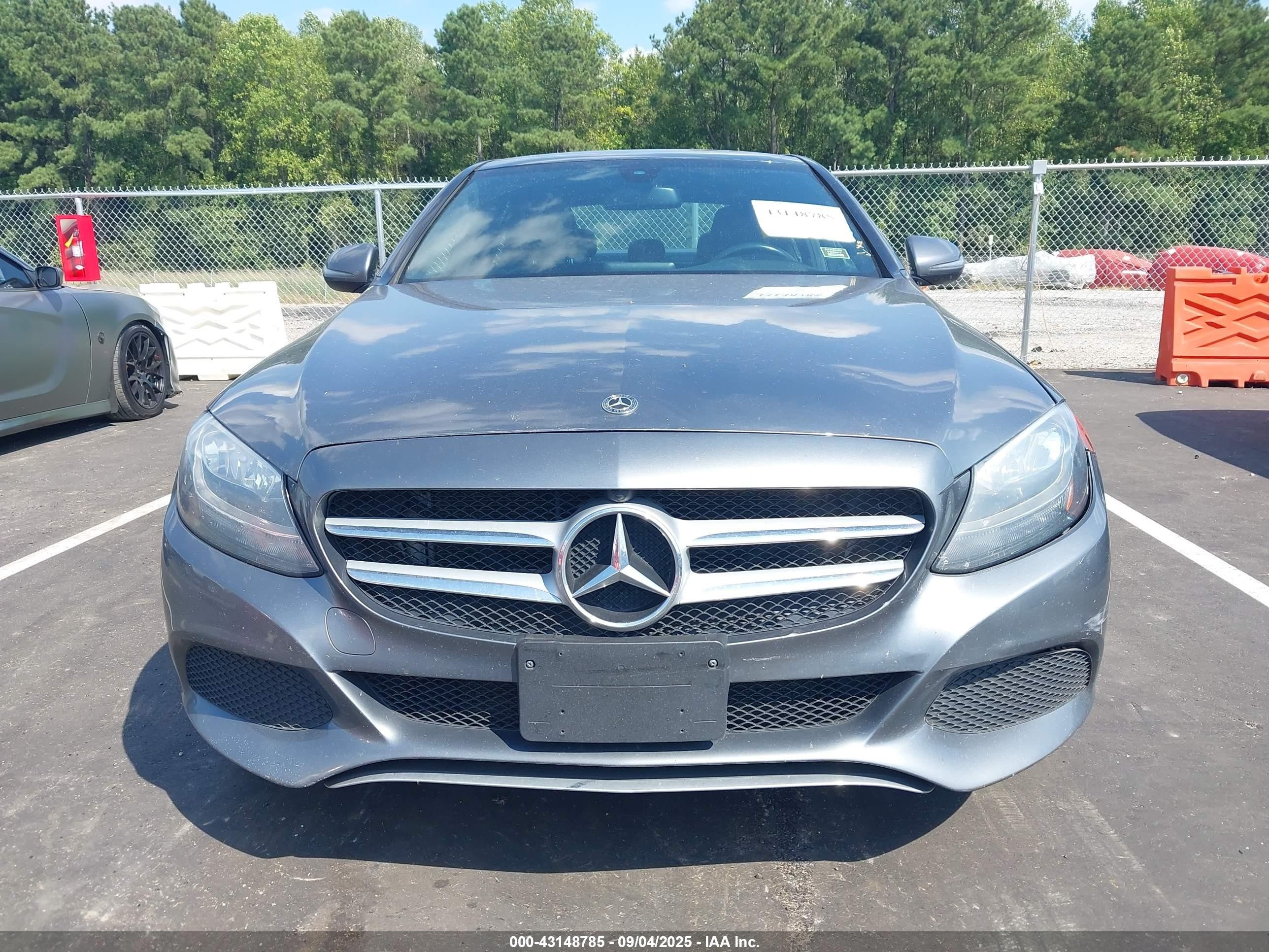 2018 Mercedes-benz C 300 4matic Silver vin: 55SWF4KB8JU280931