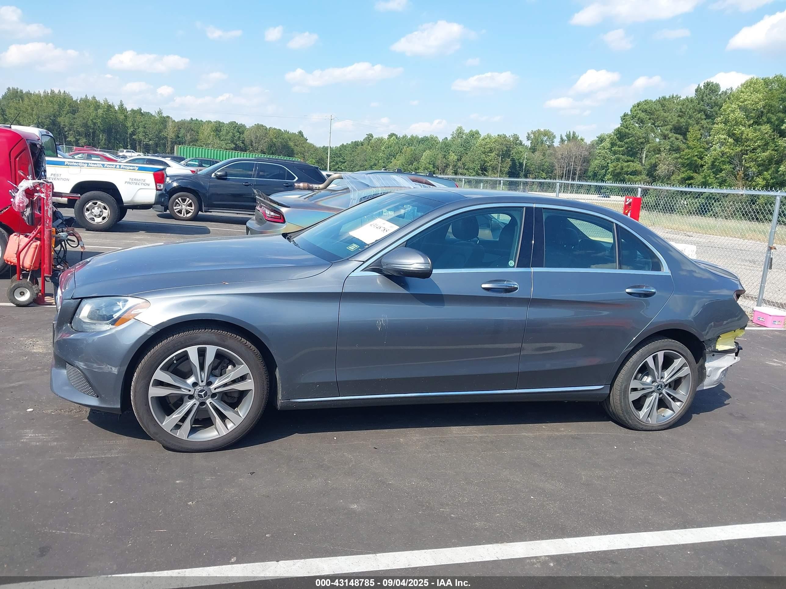 2018 Mercedes-benz C 300 4matic Silver vin: 55SWF4KB8JU280931