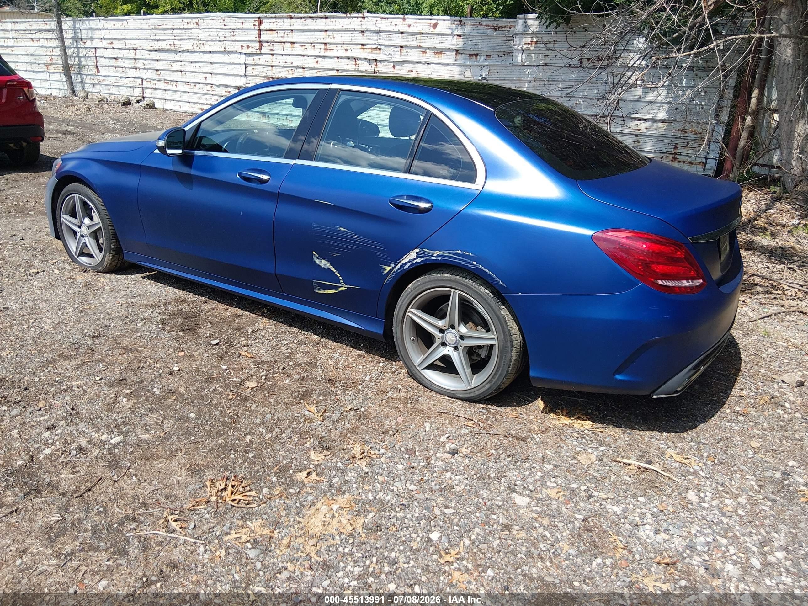 2015 Mercedes-benz C 300 Sport 4matic Blue vin: 55SWF4KB9FU006791