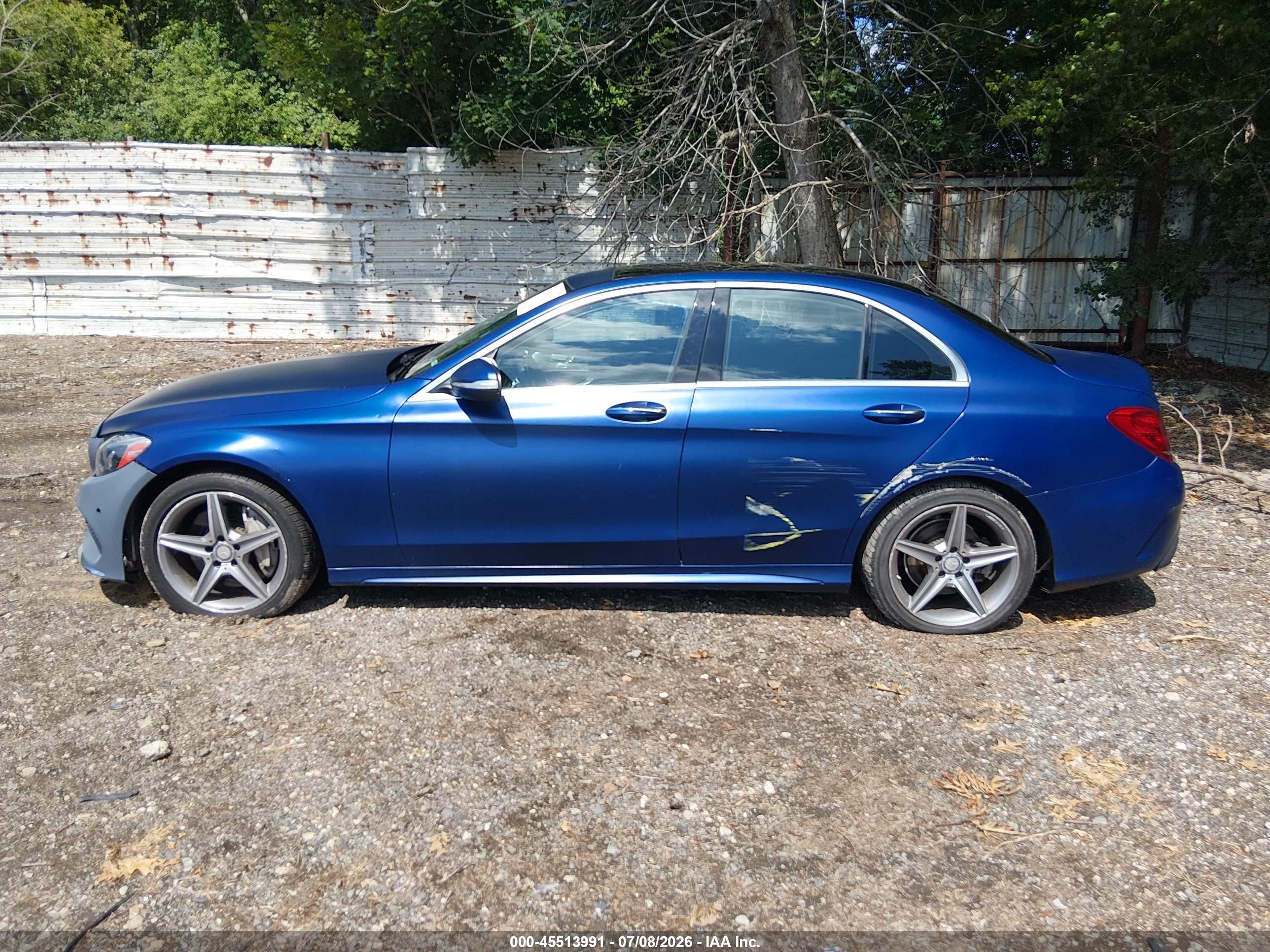 2015 Mercedes-benz C 300 Sport 4matic Blue vin: 55SWF4KB9FU006791