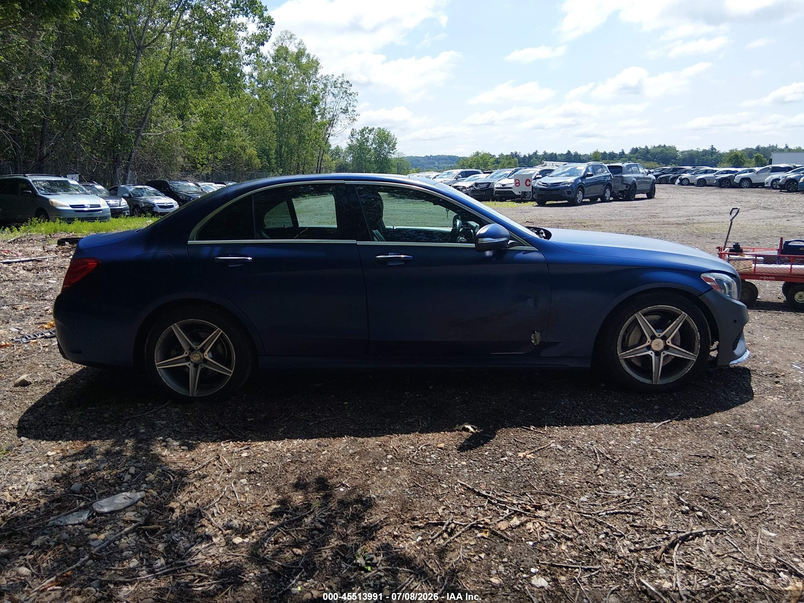2015 Mercedes-benz C 300 Sport 4matic Blue vin: 55SWF4KB9FU006791