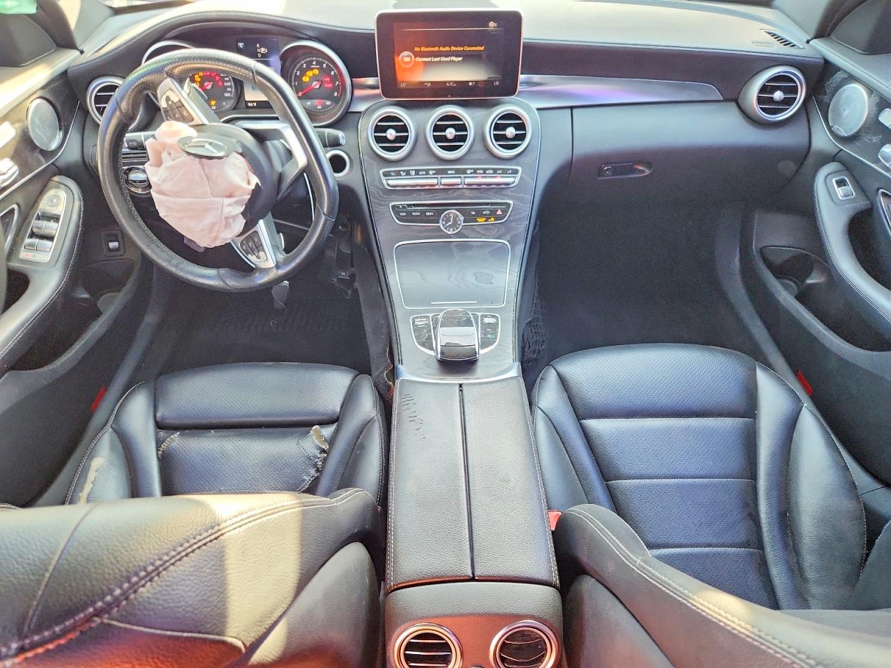 2015 Mercedes-benz C 300 4matic White vin: 55SWF4KB9FU007312