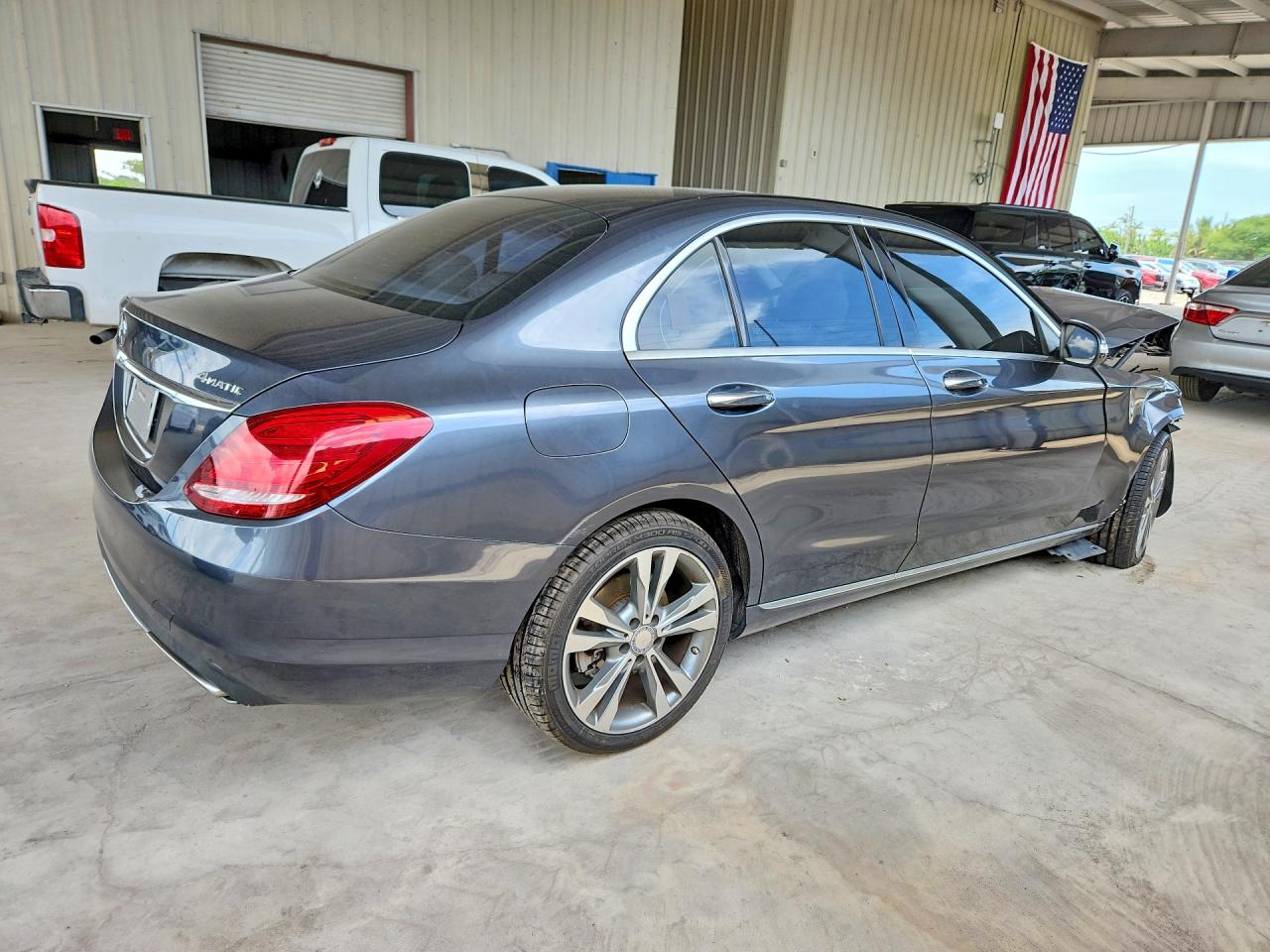 2015 Mercedes-benz C 300 4matic Gray vin: 55SWF4KB9FU007374
