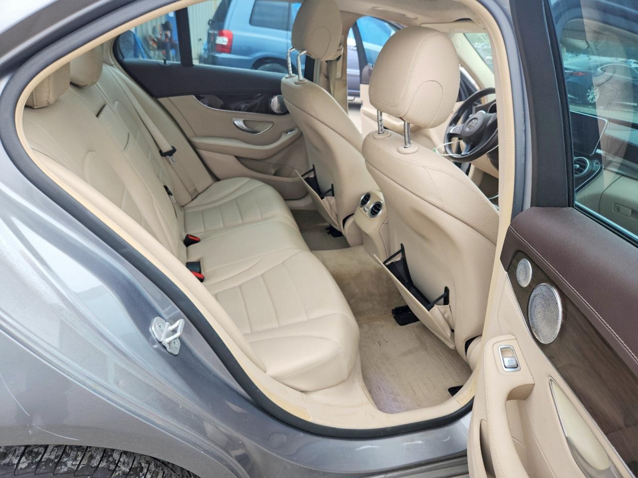 2015 Mercedes-benz C 300 4matic Gray vin: 55SWF4KB9FU013241