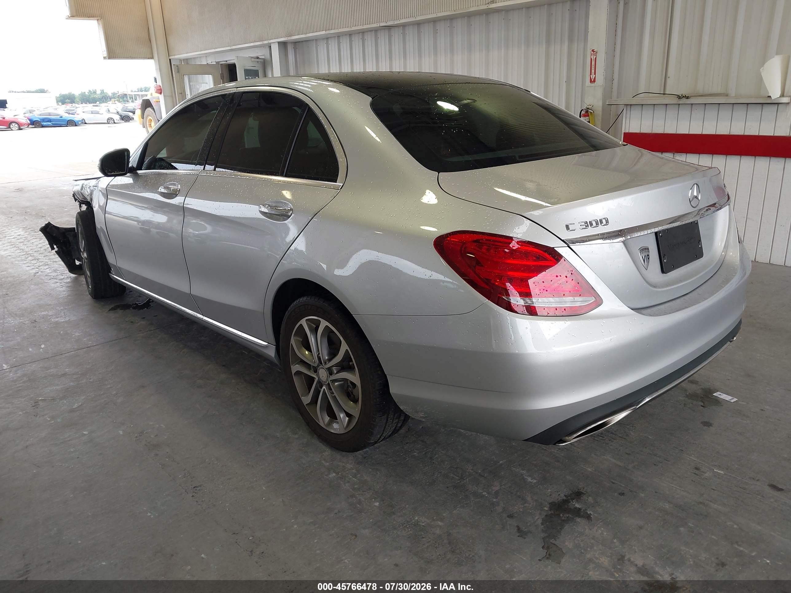 2015 Mercedes-benz C 300 4matic Silver vin: 55SWF4KB9FU022148