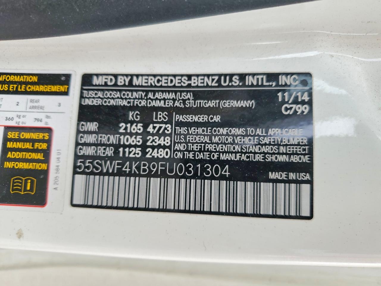 2015 Mercedes-benz C 300 4matic White vin: 55SWF4KB9FU031304