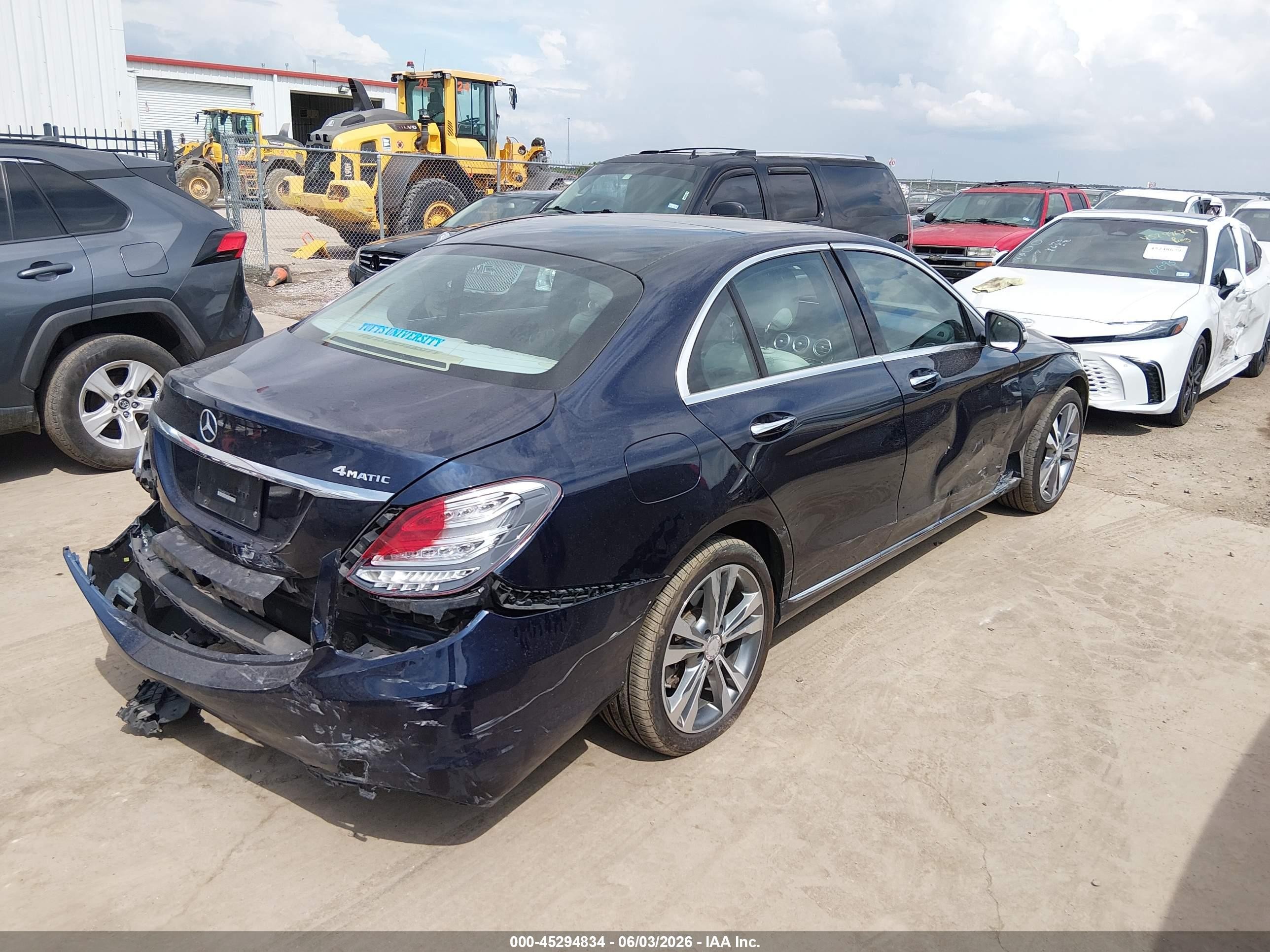 2015 Mercedes-benz C 300 4matic Blue vin: 55SWF4KB9FU031500