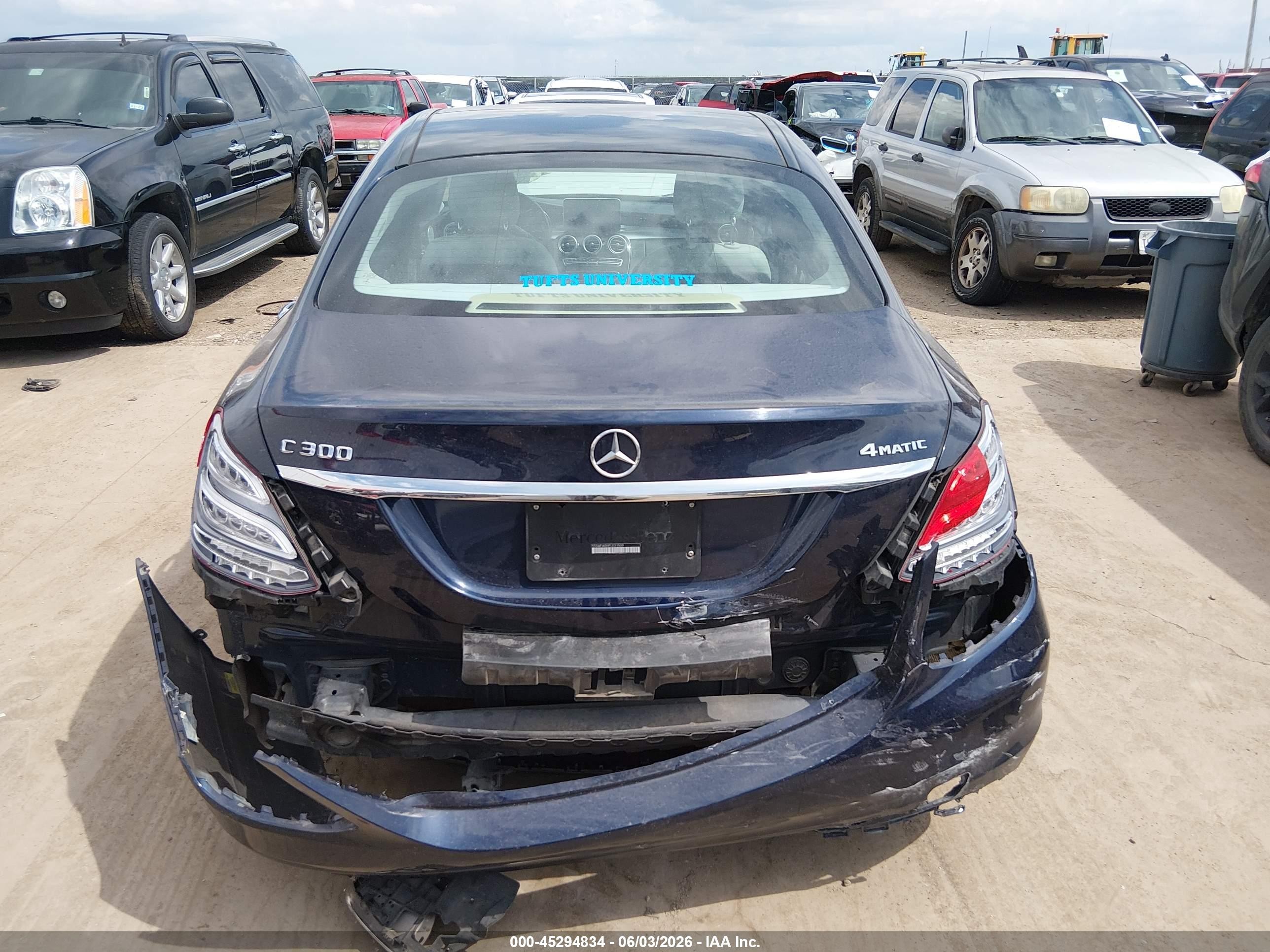 2015 Mercedes-benz C 300 4matic Blue vin: 55SWF4KB9FU031500