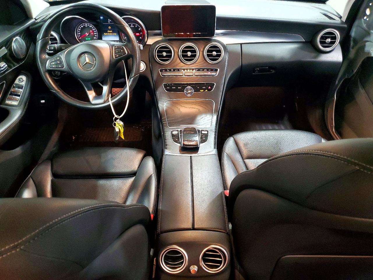 2015 Mercedes-benz C 300 4matic Silver vin: 55SWF4KB9FU037524