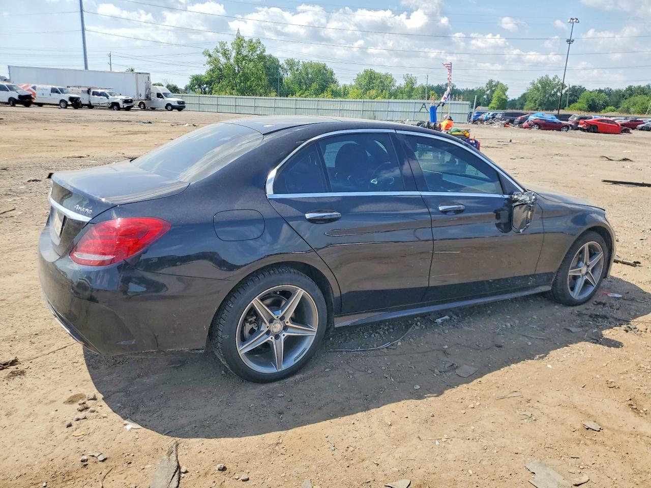 2015 Mercedes-benz C 300 4matic Black vin: 55SWF4KB9FU041279