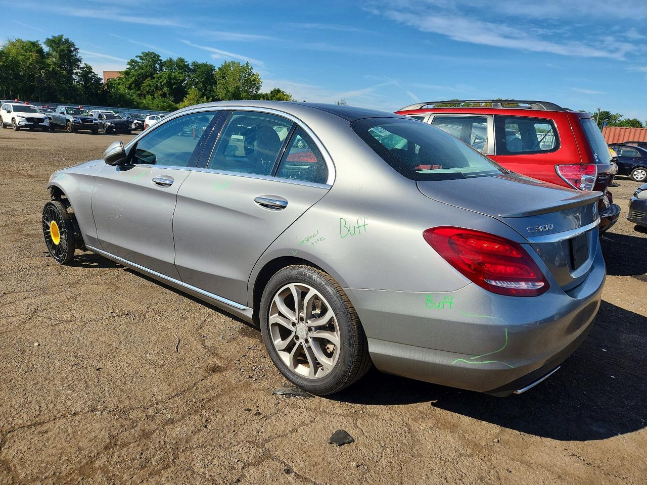 2015 Mercedes-benz C 300 4matic Silver vin: 55SWF4KB9FU070832