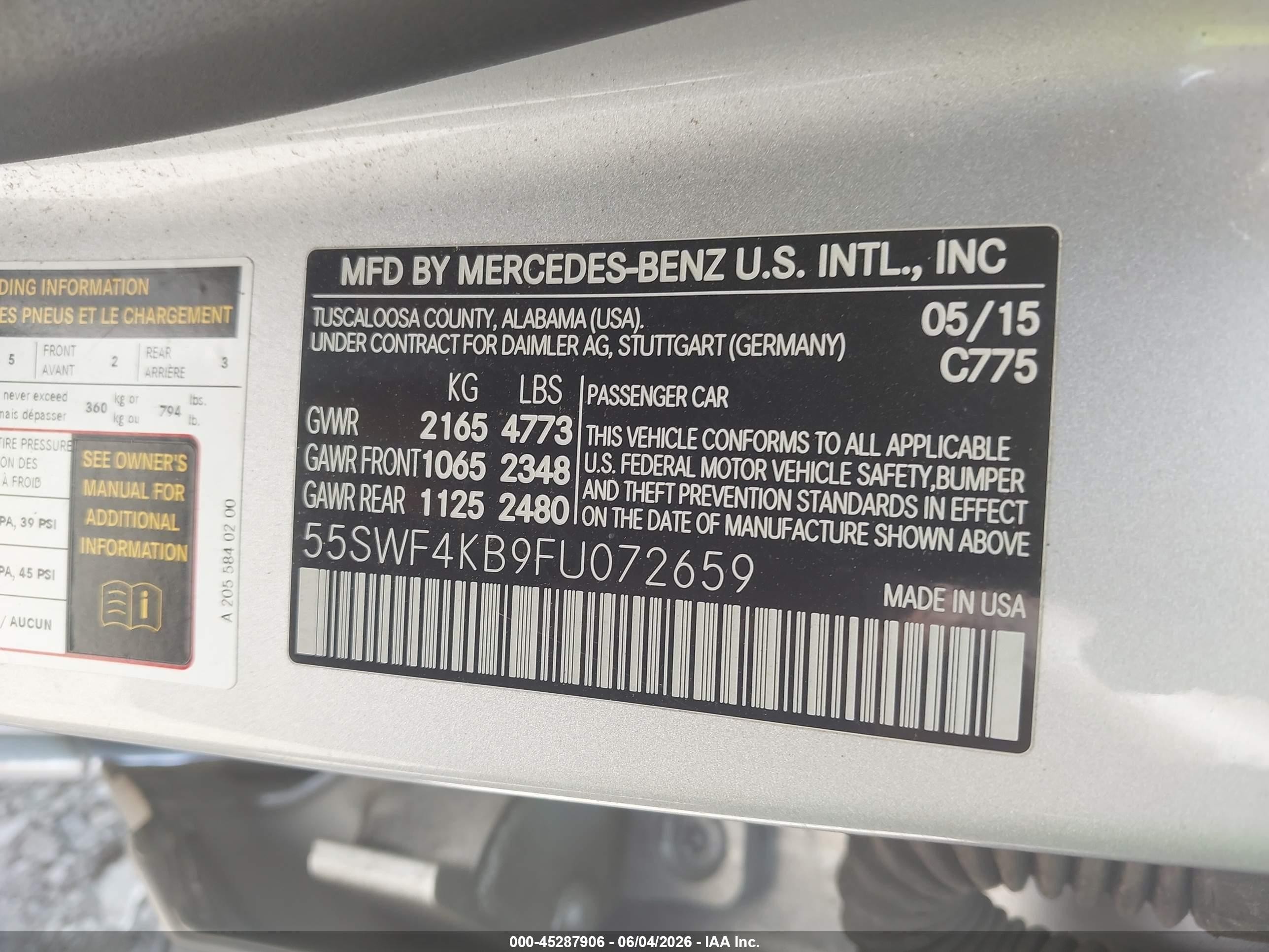 2015 Mercedes-benz C 300 4matic Silver vin: 55SWF4KB9FU072659