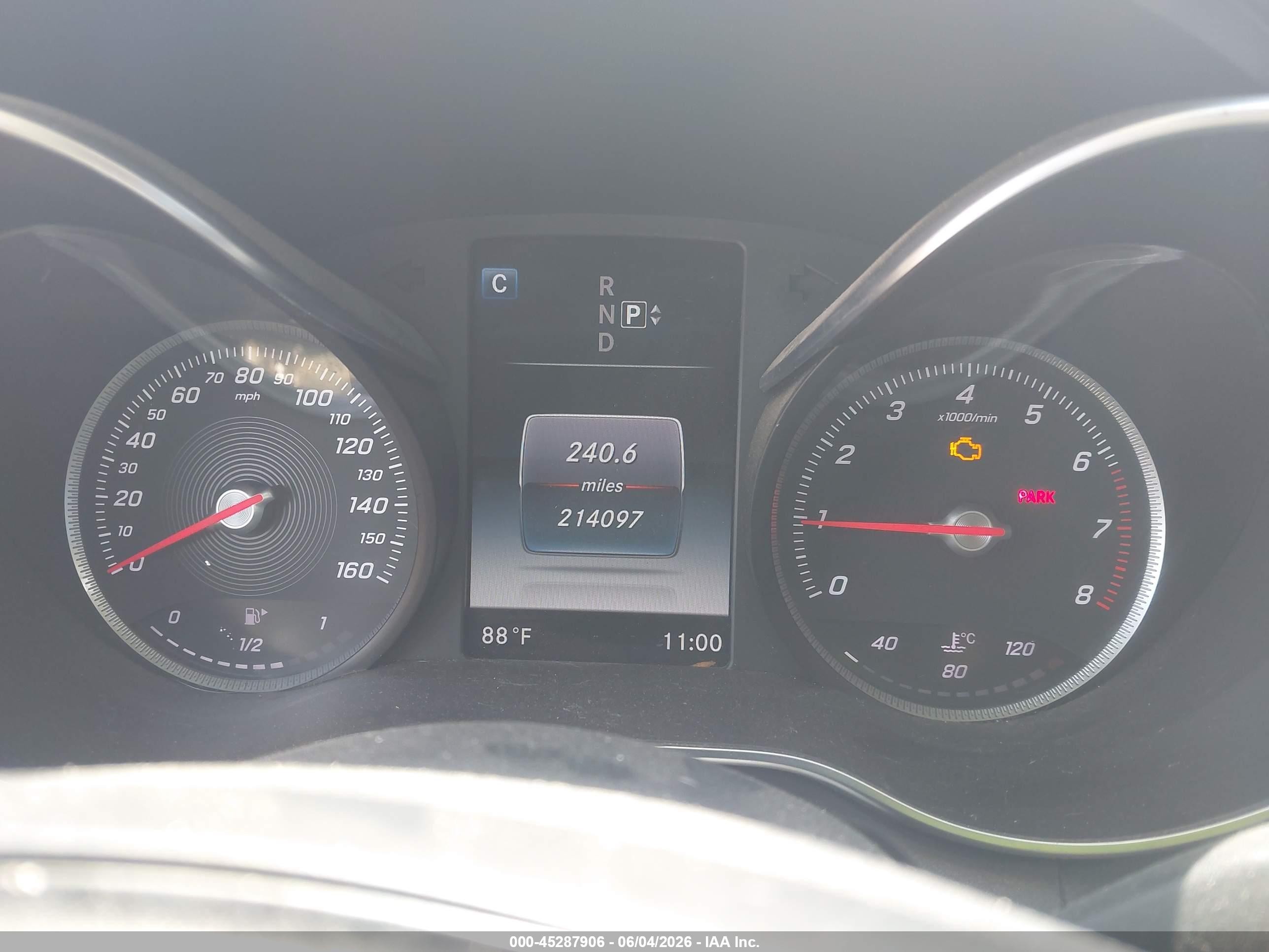 2015 Mercedes-benz C 300 4matic Silver vin: 55SWF4KB9FU072659