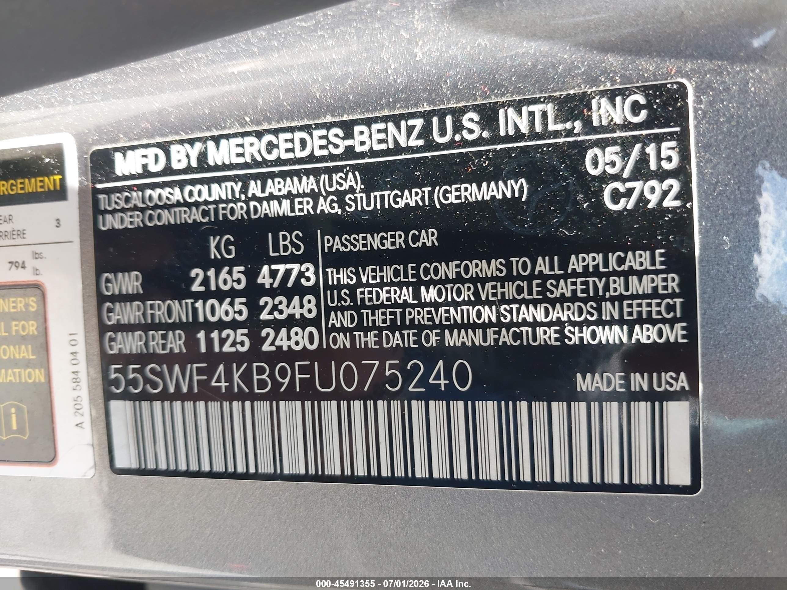 2015 Mercedes-benz C 300 4matic Silver vin: 55SWF4KB9FU075240