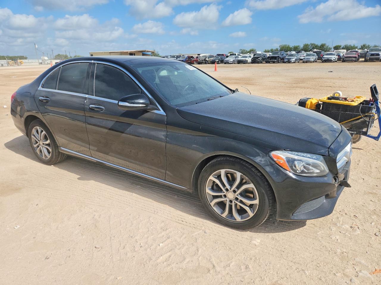 2015 Mercedes-benz C 300 4matic Black vin: 55SWF4KB9FU093592