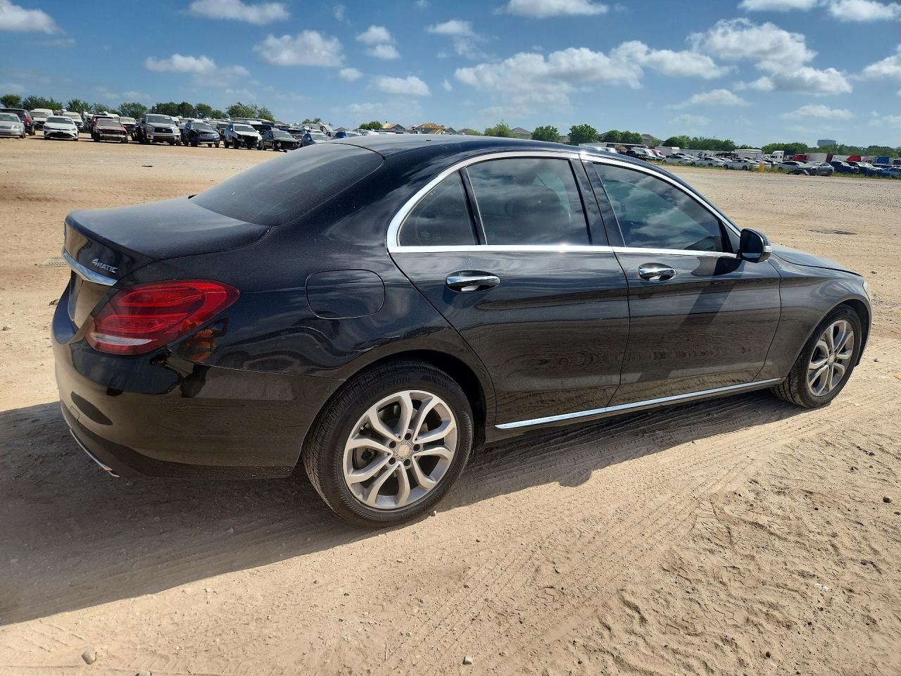 2015 Mercedes-benz C 300 4matic Black vin: 55SWF4KB9FU093592