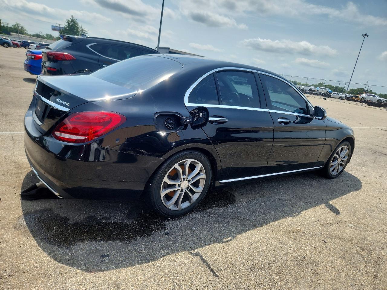 2015 Mercedes-benz C 300 4matic Black vin: 55SWF4KB9FU093608