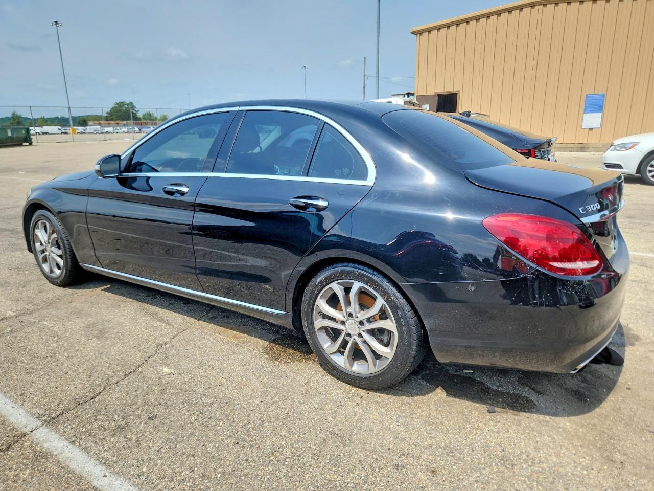 2015 Mercedes-benz C 300 4matic Black vin: 55SWF4KB9FU093608