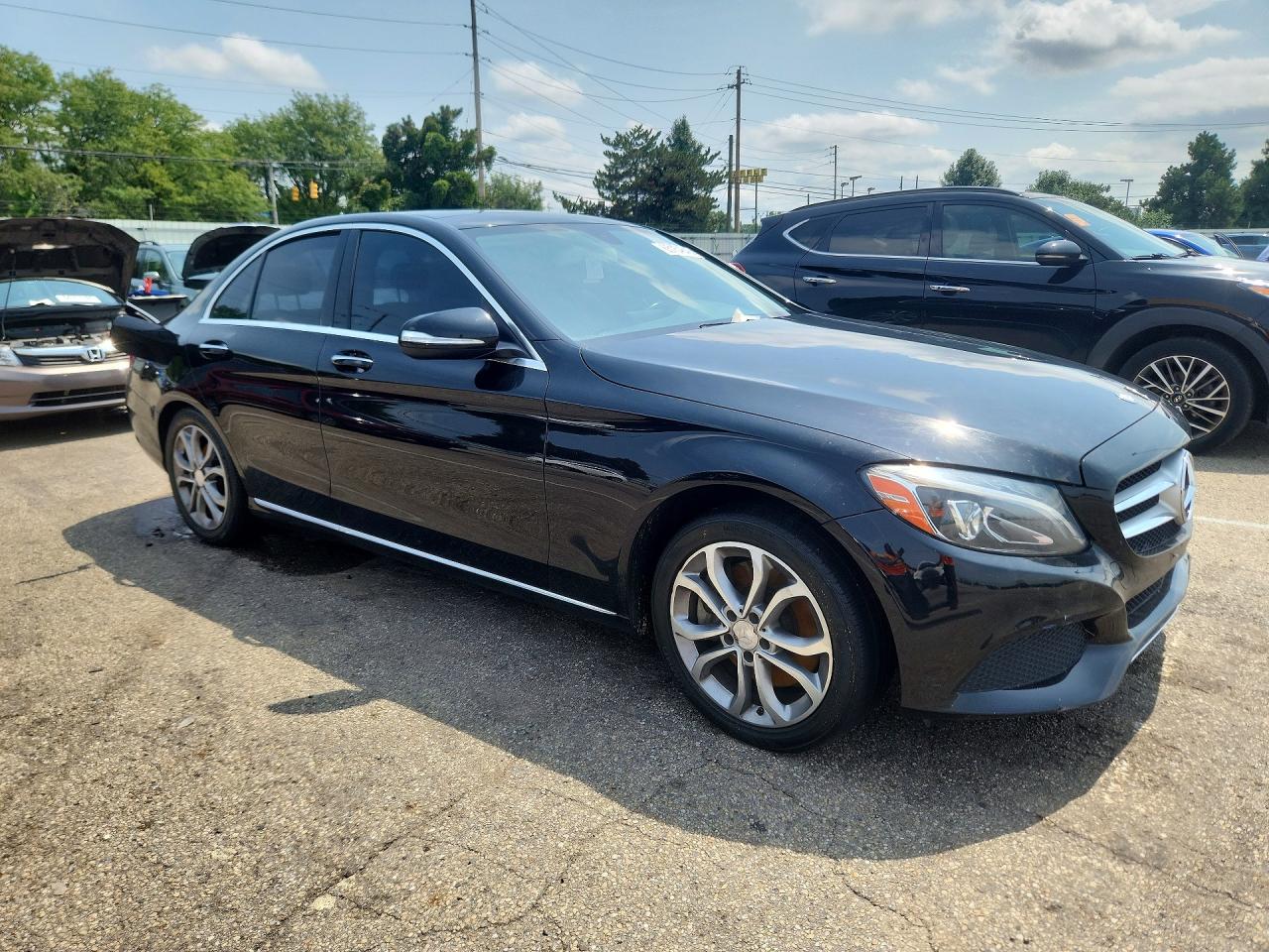 2015 Mercedes-benz C 300 4matic Black vin: 55SWF4KB9FU093608