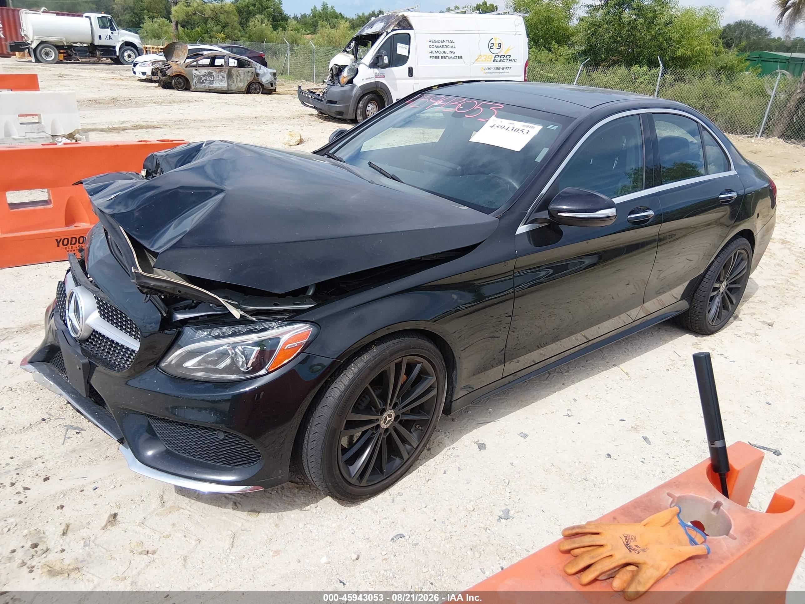 2015 Mercedes-benz C 300 Sport 4matic Black vin: 55SWF4KBXFU004029