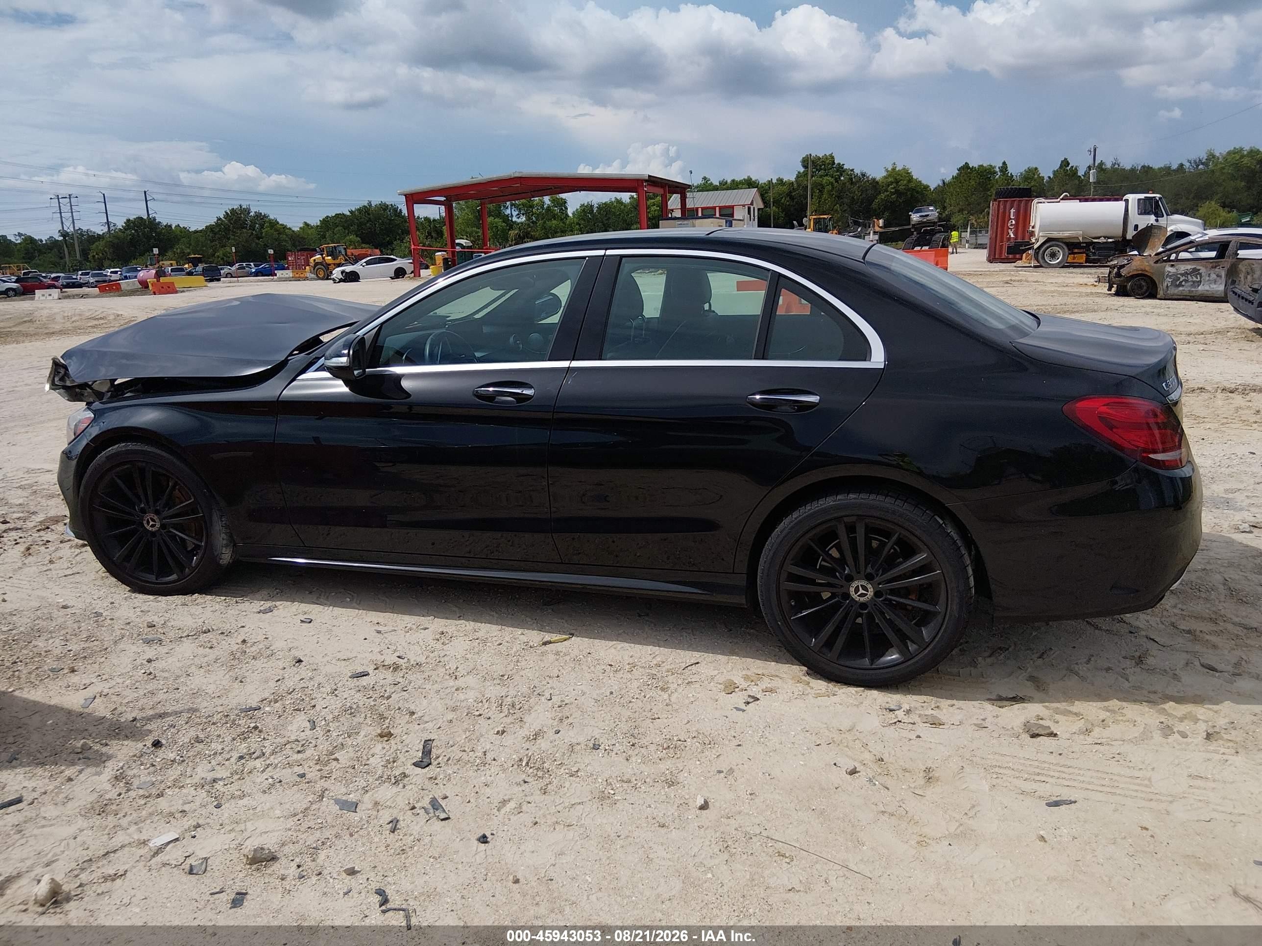 2015 Mercedes-benz C 300 Sport 4matic Black vin: 55SWF4KBXFU004029