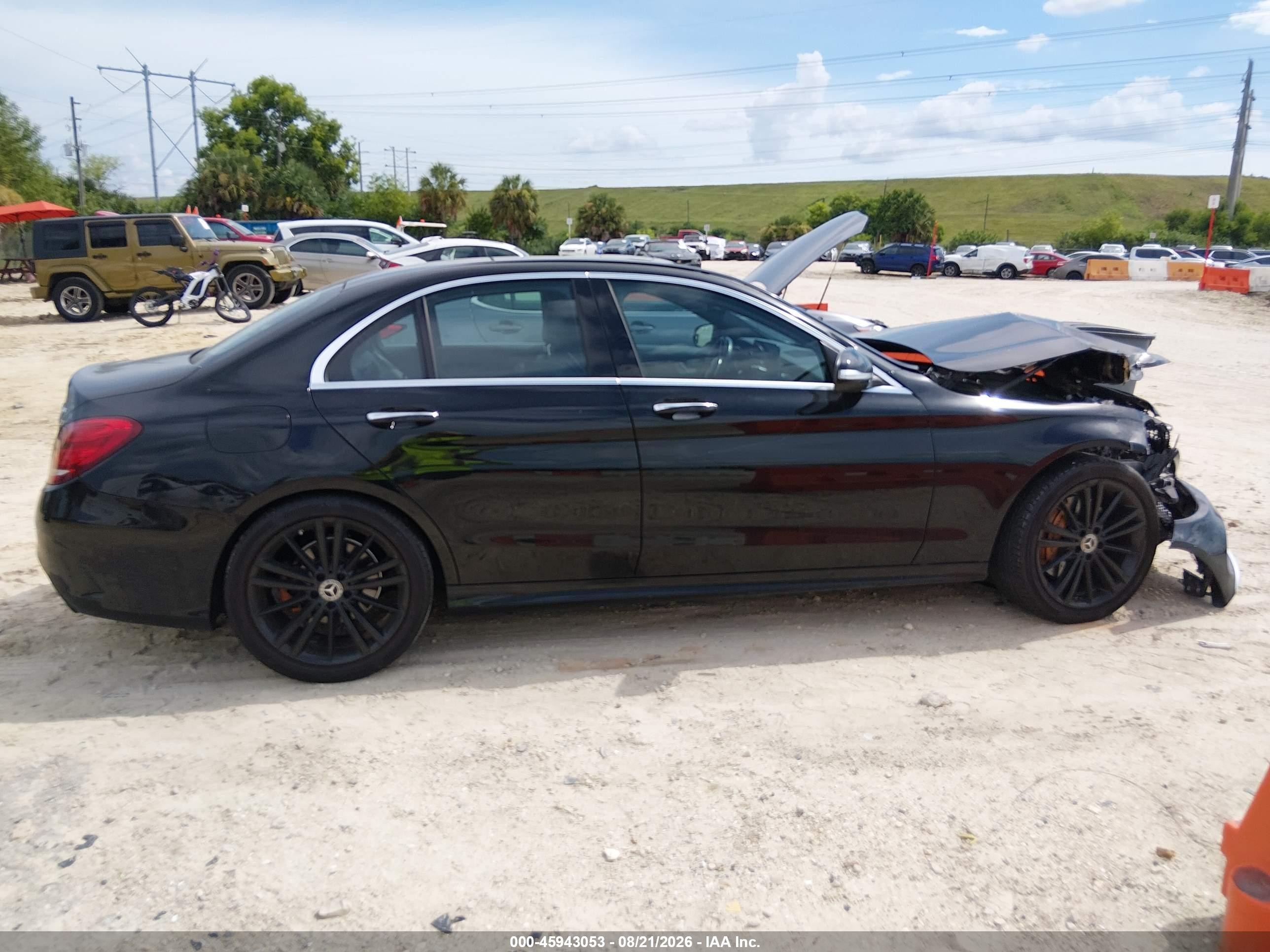 2015 Mercedes-benz C 300 Sport 4matic Black vin: 55SWF4KBXFU004029